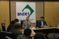 BNDES condiciona recursos à geração de empregos 