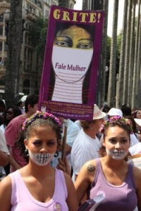 8 de Março: mais de cinco mil tomam as ruas de São Paulo