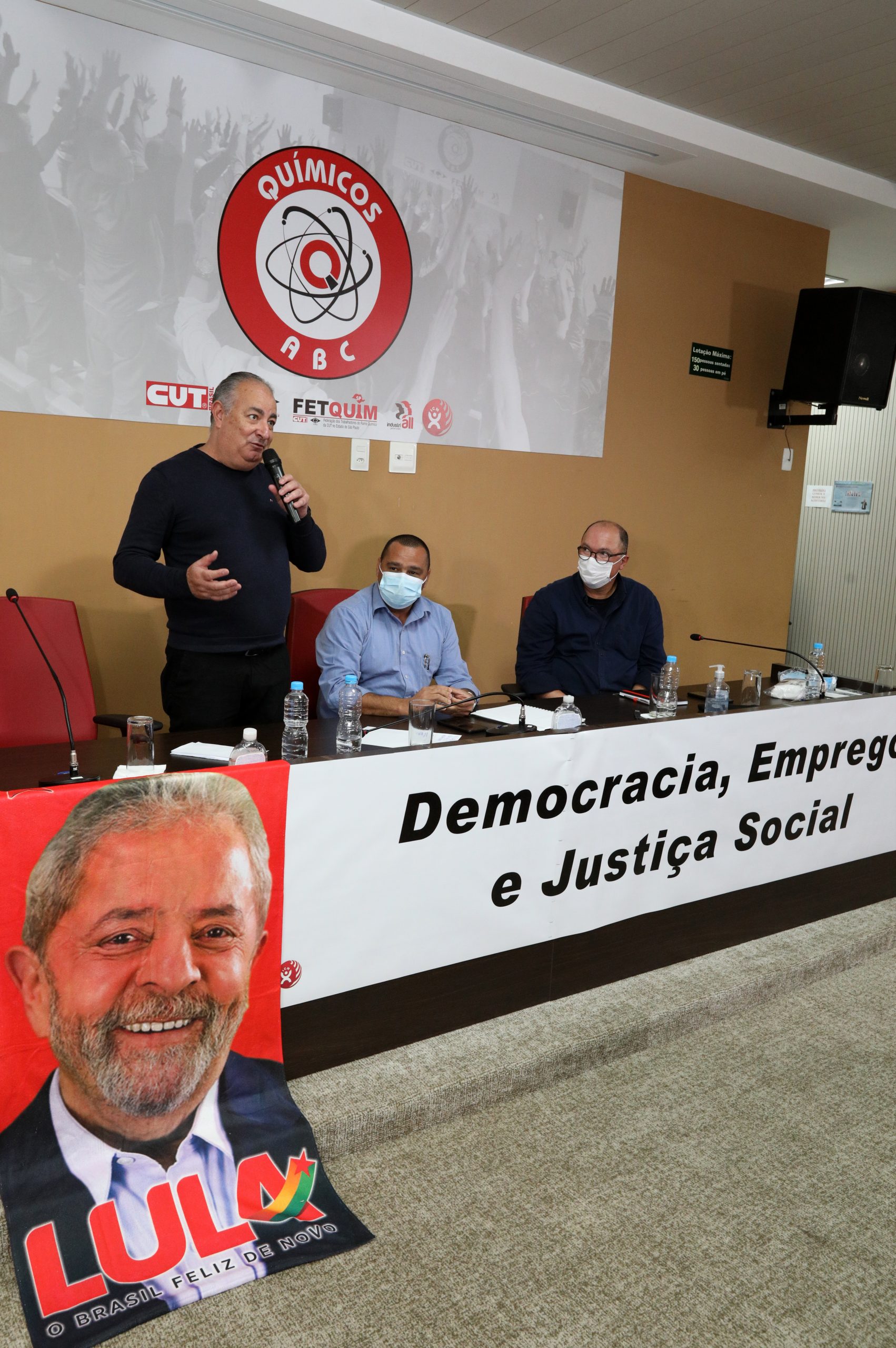 Lançamento do Comitê de Lutas no Sindicato dos Químicos do ABC. Rua Senador Flaquer, 813 - Centro de Santo André/SP. Fotos Dino Santos. Brasil_06_06_2022.