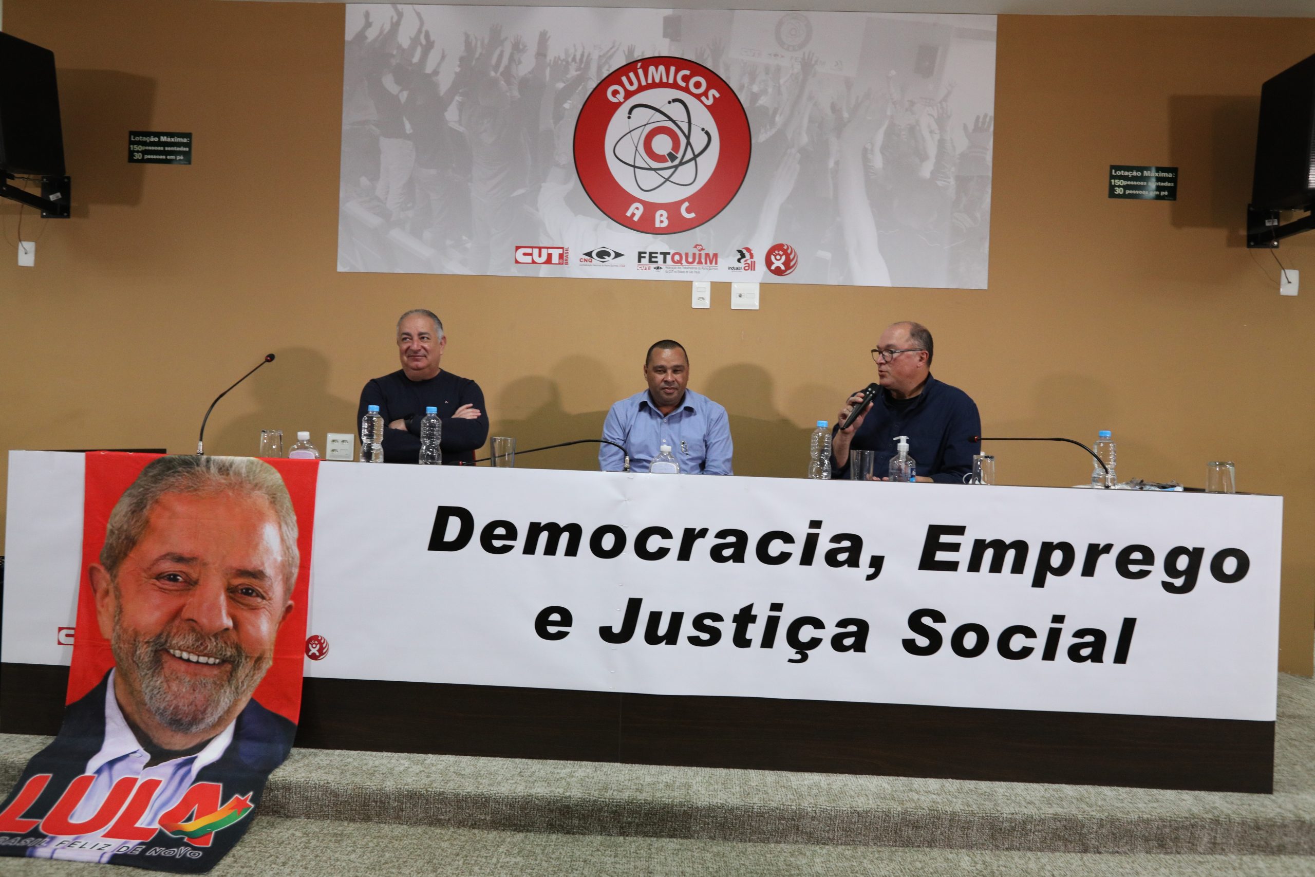 Lançamento do Comitê de Lutas no Sindicato dos Químicos do ABC. Rua Senador Flaquer, 813 - Centro de Santo André/SP. Fotos Dino Santos. Brasil_06_06_2022.