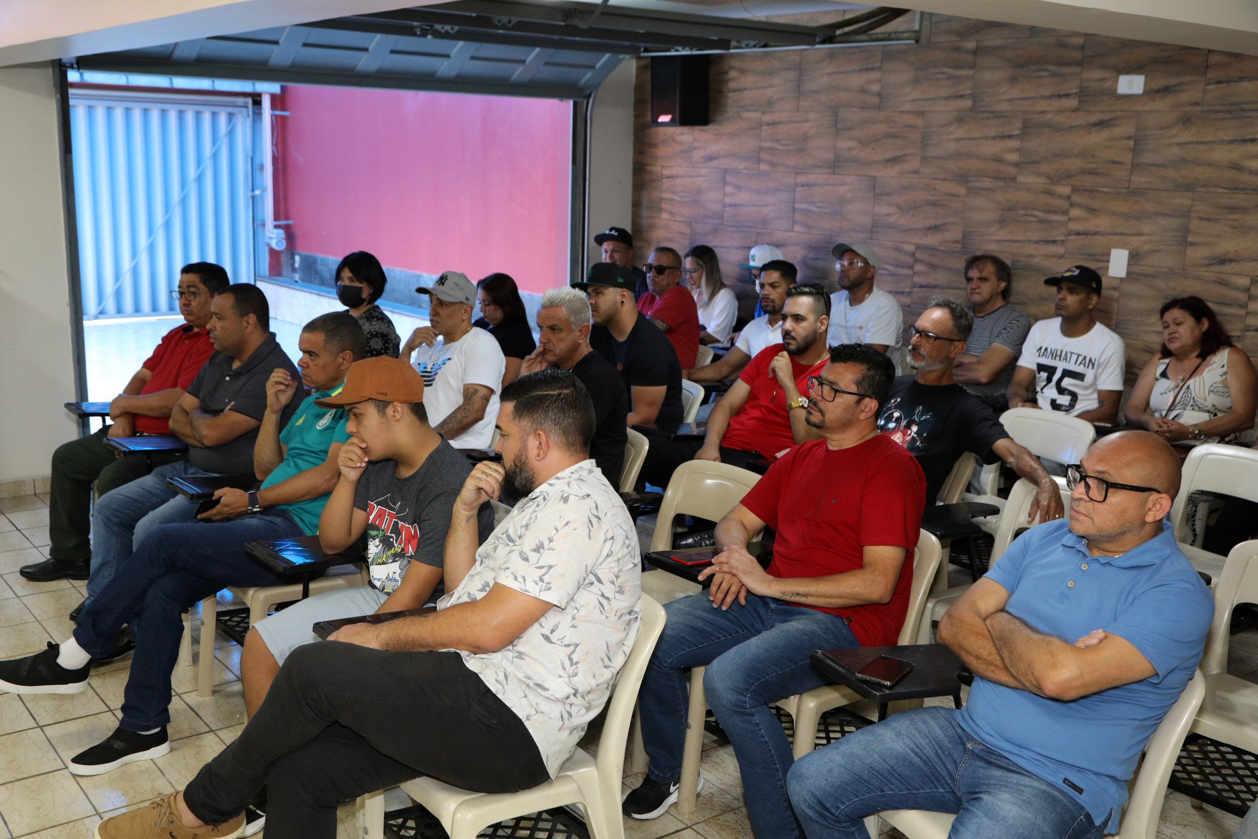 Assembleia de prestação de contas pra categoria química do abc realizada na subsede de Diadema. Rua dos brilhantes, 232 - Centro, Diadema/SP. Fotos Dino Santos. Brasil_17_12_2022.