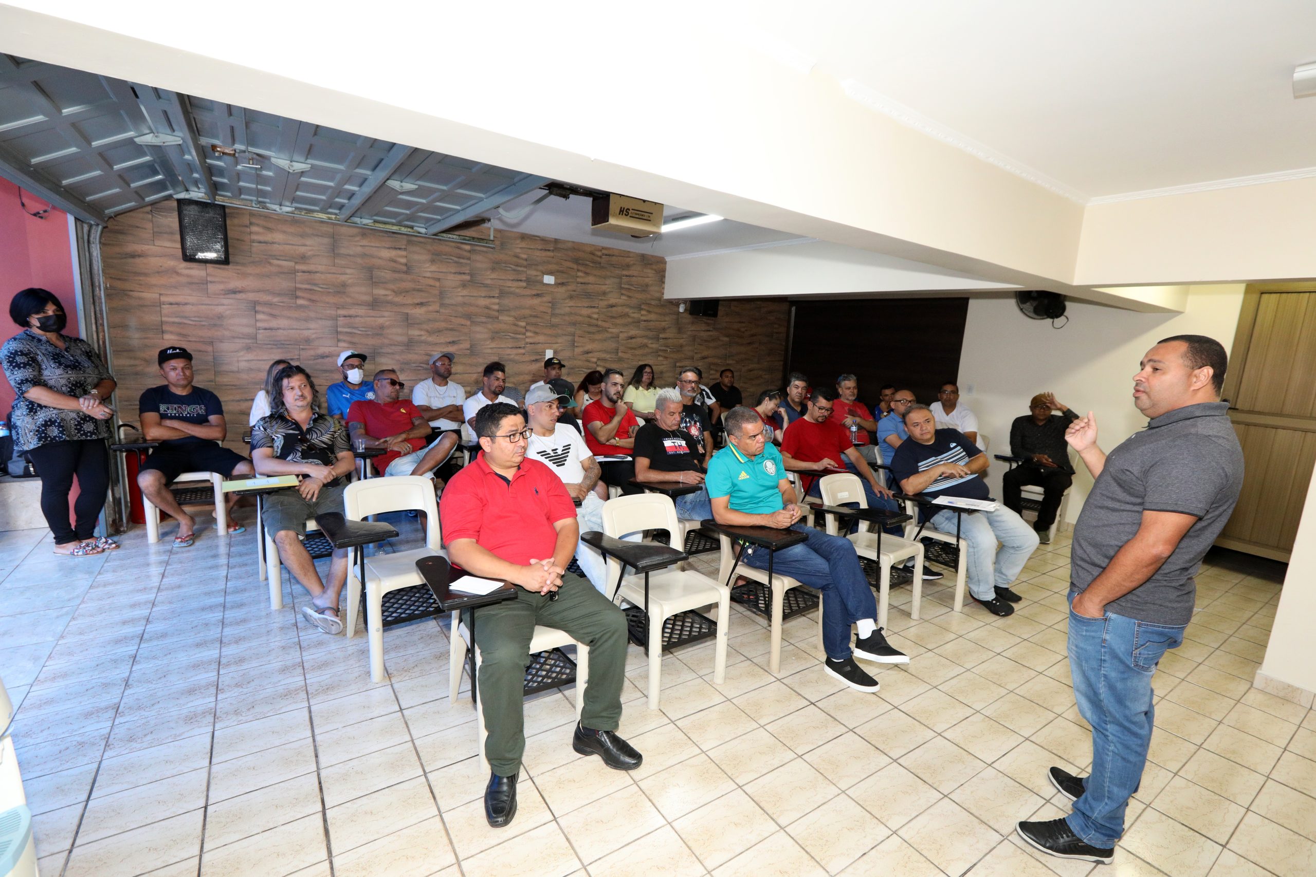 Assembleia de apresentação o nome de Evandro para concorrer como presidente do Sindicato do Químicos do ABC gestão 2023 a 2027. na subsede de Diadema. Fotos Dino Santos. Brasil_17_12_2022.