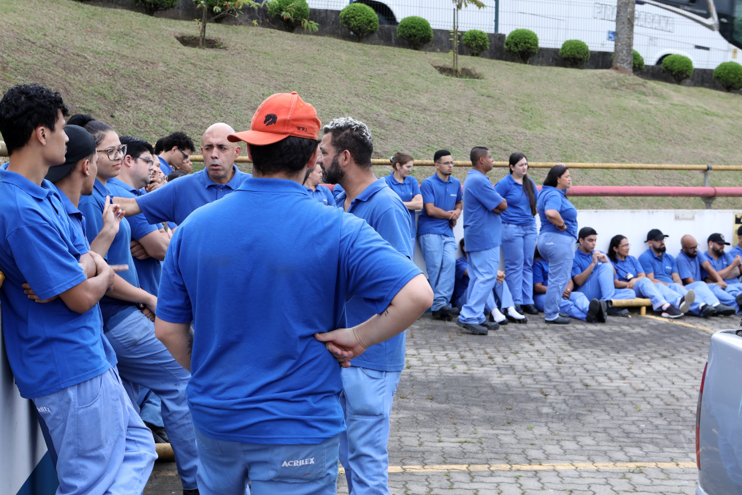 Assembleia na Acrilex   sobre PLR e reajustes. Estrada Galvão Bueno, 5.000 - Batistine, São Bernardo doCampo/SP. Fotos Dino Santos. Brasil_06_12_2023.