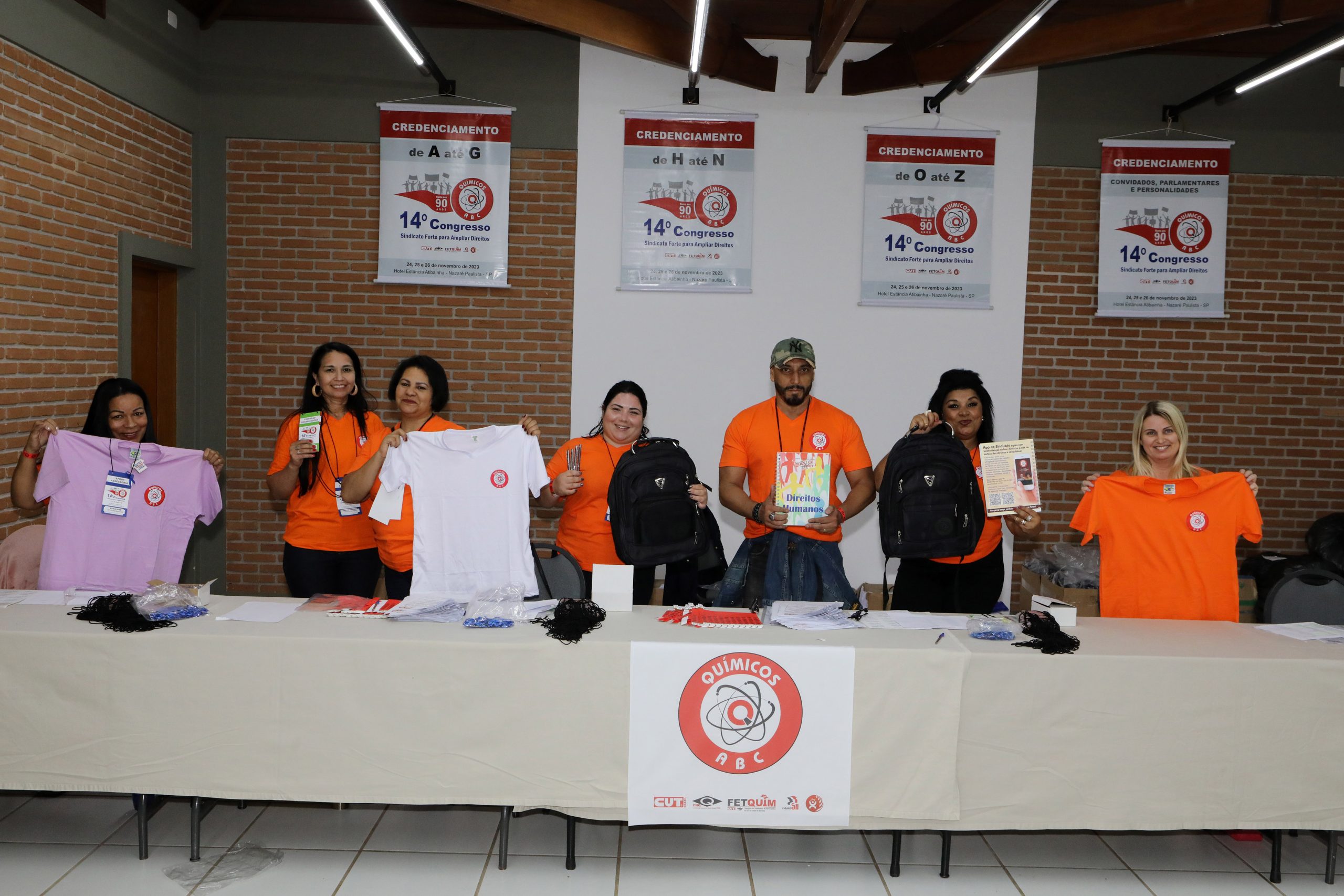 14º Congresso do Sindicato dos Químicos do ABC mesa de abertura realizado no Hotel Estância Atibainha. N