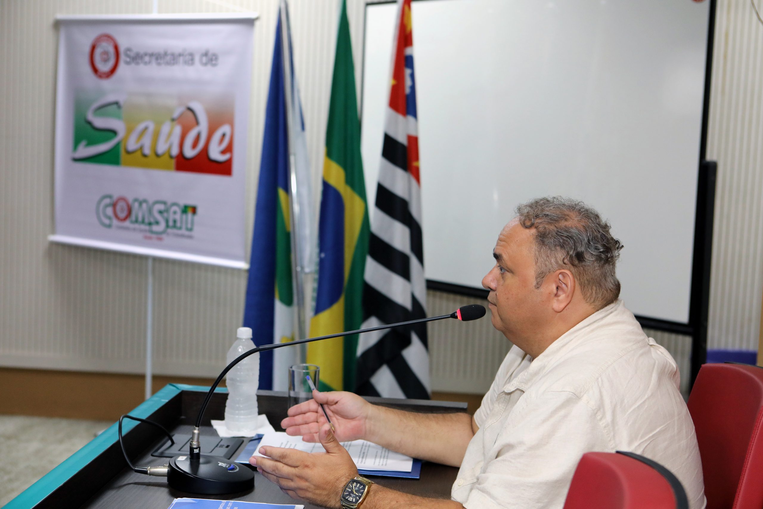 Mesa de debate sobre a LER/DORT realizado no Sindicato dos Químicos do ABC. Rua Senador Fláquer, 813 - Centro, Santo André - SP. Fotos Dino Santos.