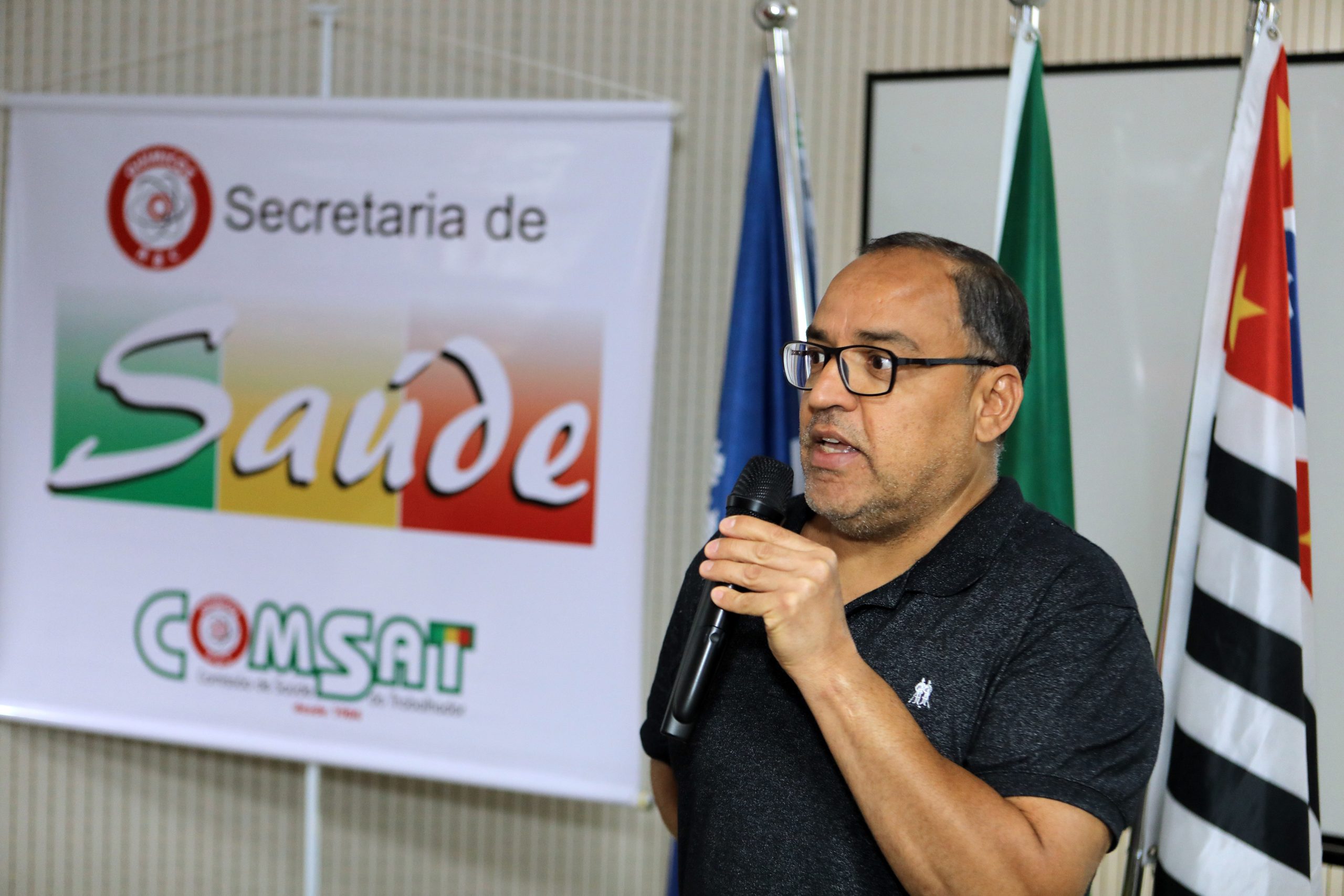 Mesa de debate sobre a LER/DORT realizado no Sindicato dos Químicos do ABC. Rua Senador Fláquer, 813 - Centro, Santo André - SP. Fotos Dino Santos.