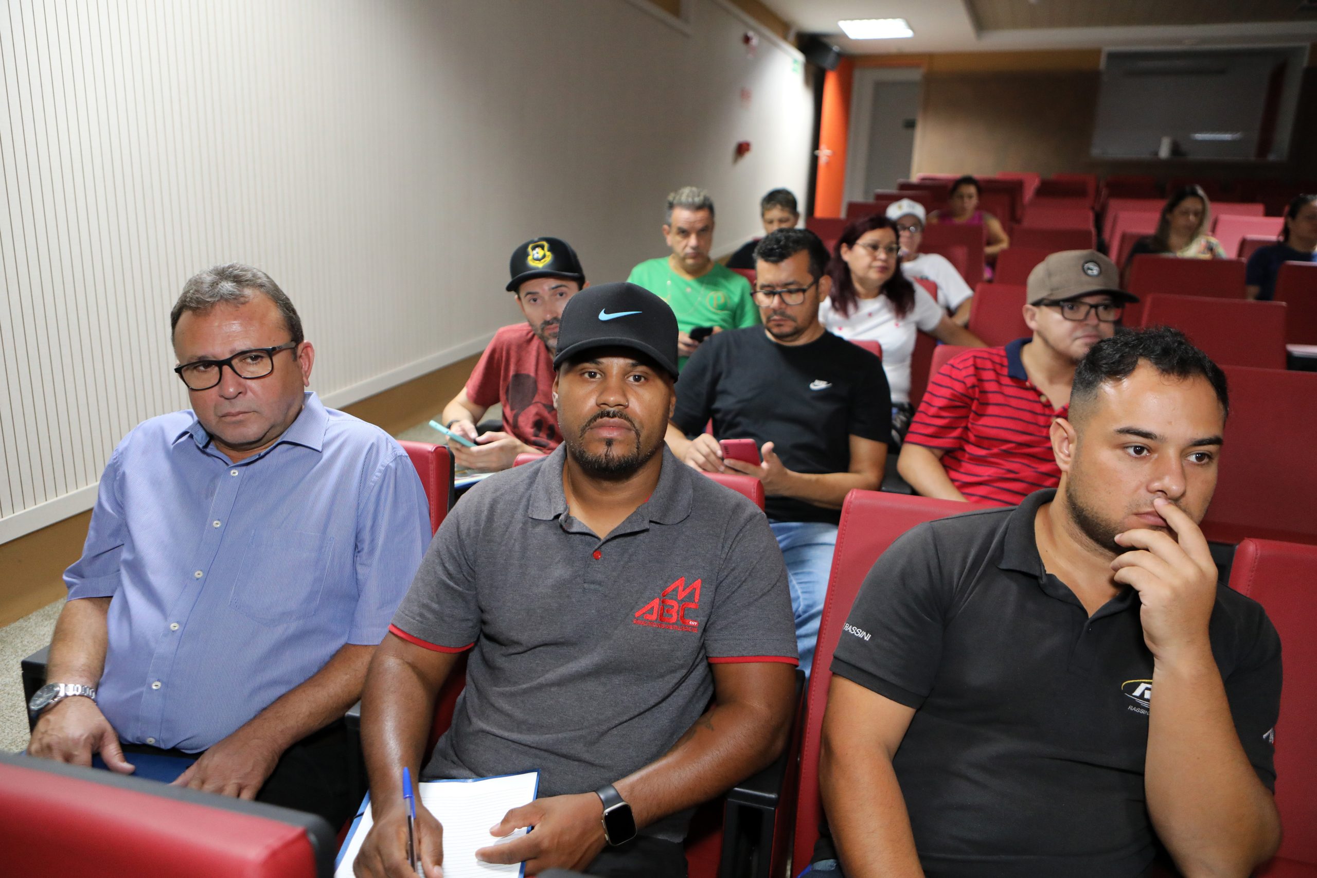 Mesa de debate sobre a LER/DORT realizado no Sindicato dos Químicos do ABC. Rua Senador Fláquer, 813 - Centro, Santo André - SP. Fotos Dino Santos.