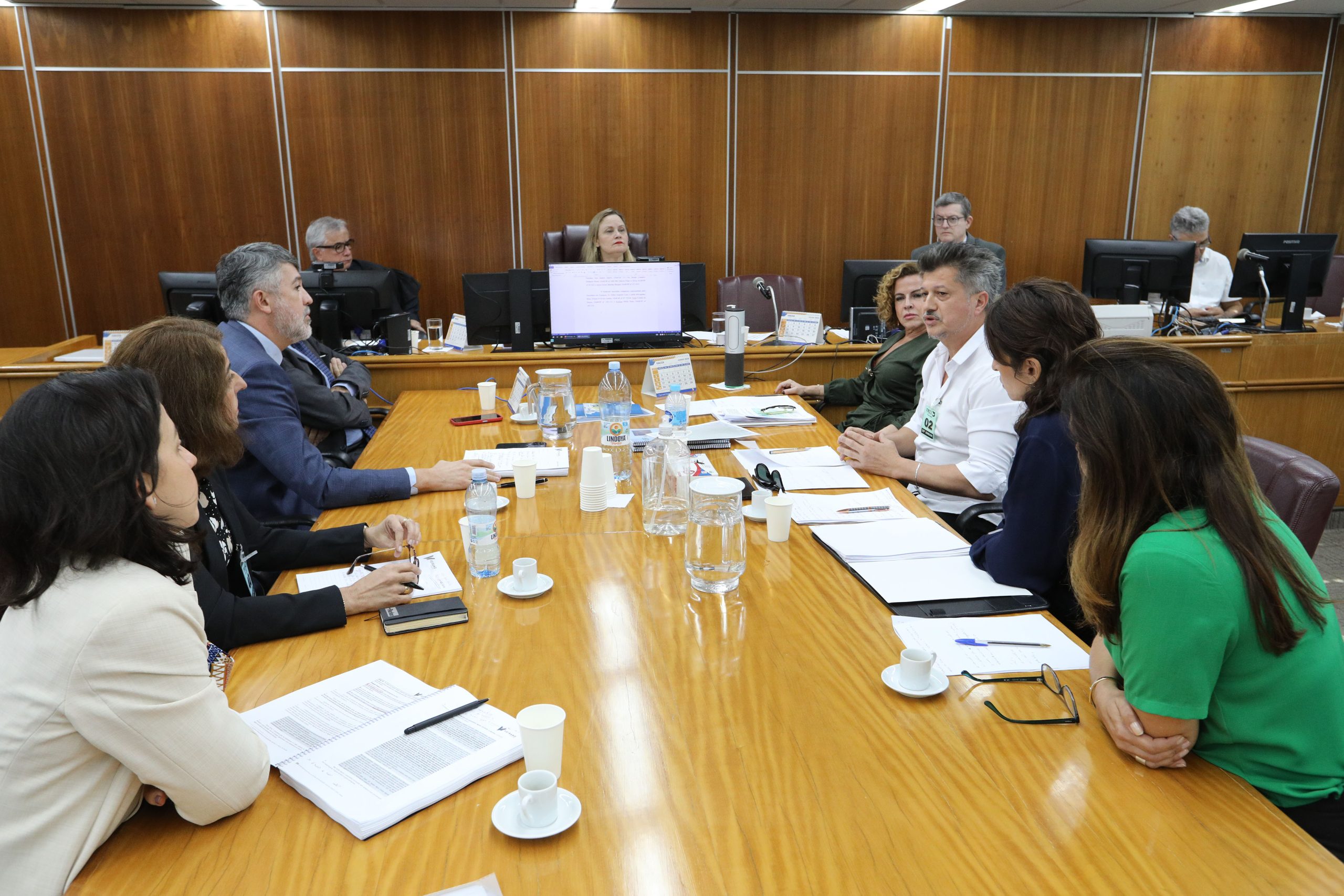 Audiência no Tribunal Regional do Trabalho (TRT ) sobre a greve dos trabalhadores do setor de tintas automotiva. Fotos Dino Santos.