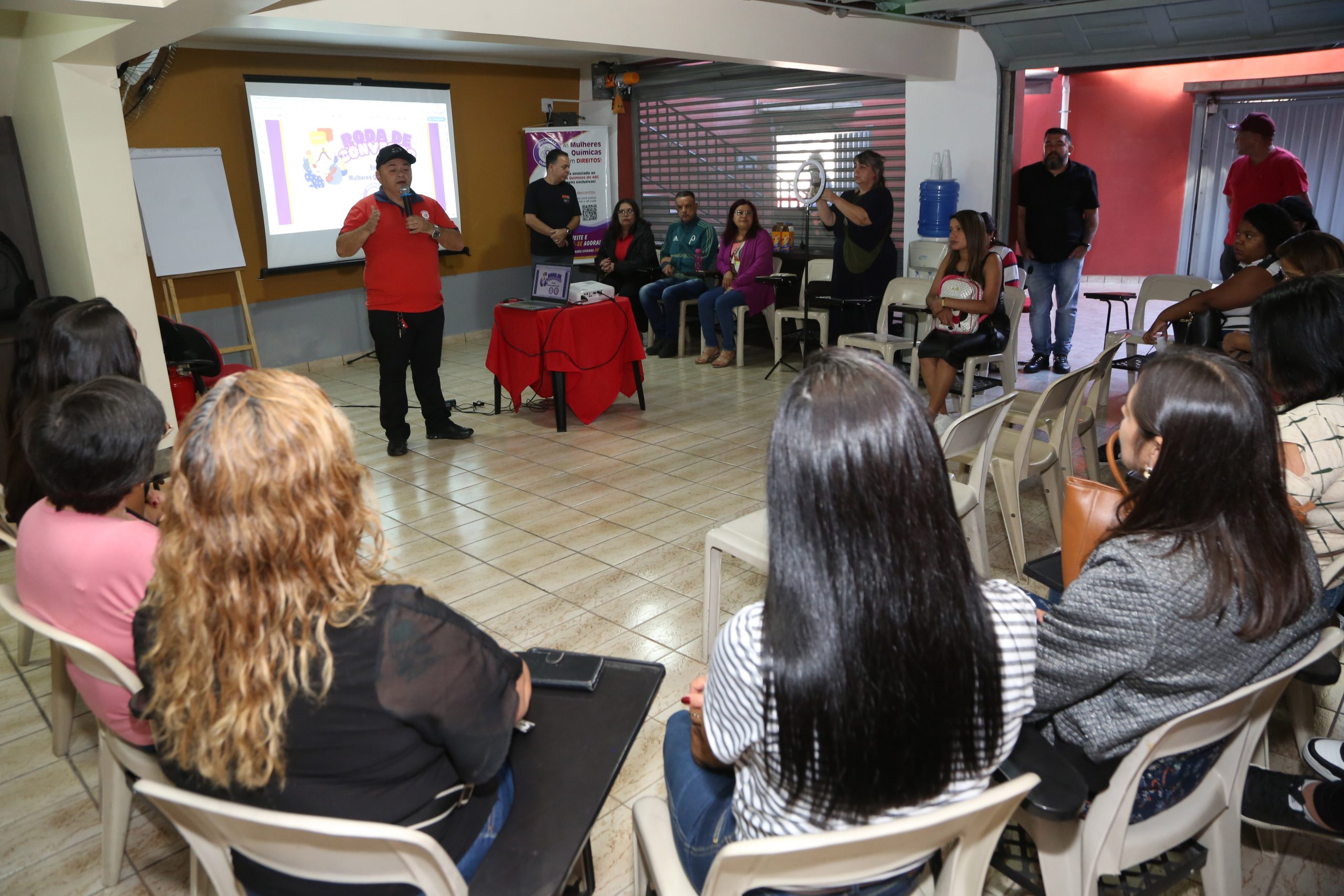 Roda de Conversa com as Mulheres Químicas do ABC realizada na regional do Sindicato de Diadema. Rua dos Brilhantes 232, Jardim Donini.  Fotos Valdir Lopes. Brasil_03_08_2024.