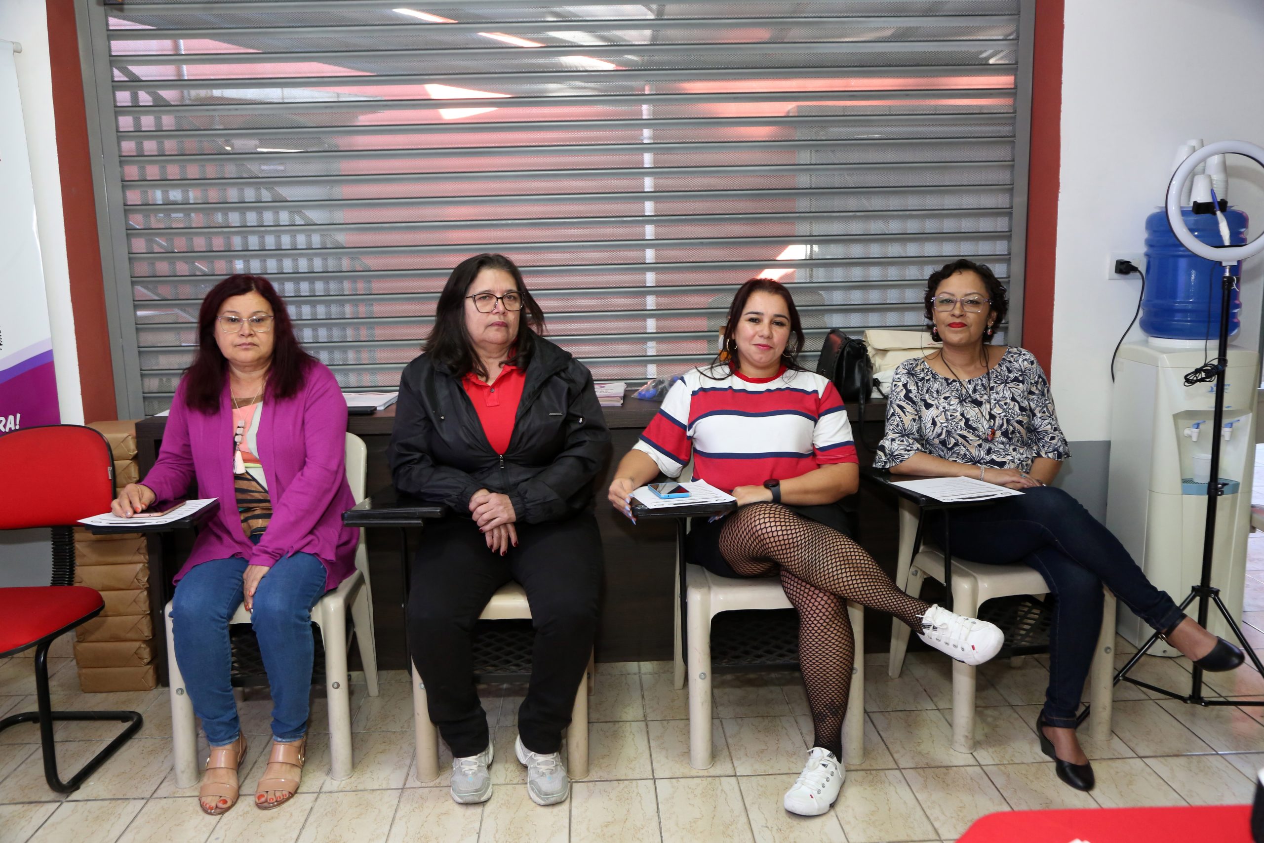 Roda de Conversa com as Mulheres Químicas do ABC realizada na regional do Sindicato de Diadema. Rua dos Brilhantes 232, Jardim Donini.  Fotos Valdir Lopes. Brasil_03_08_2024.