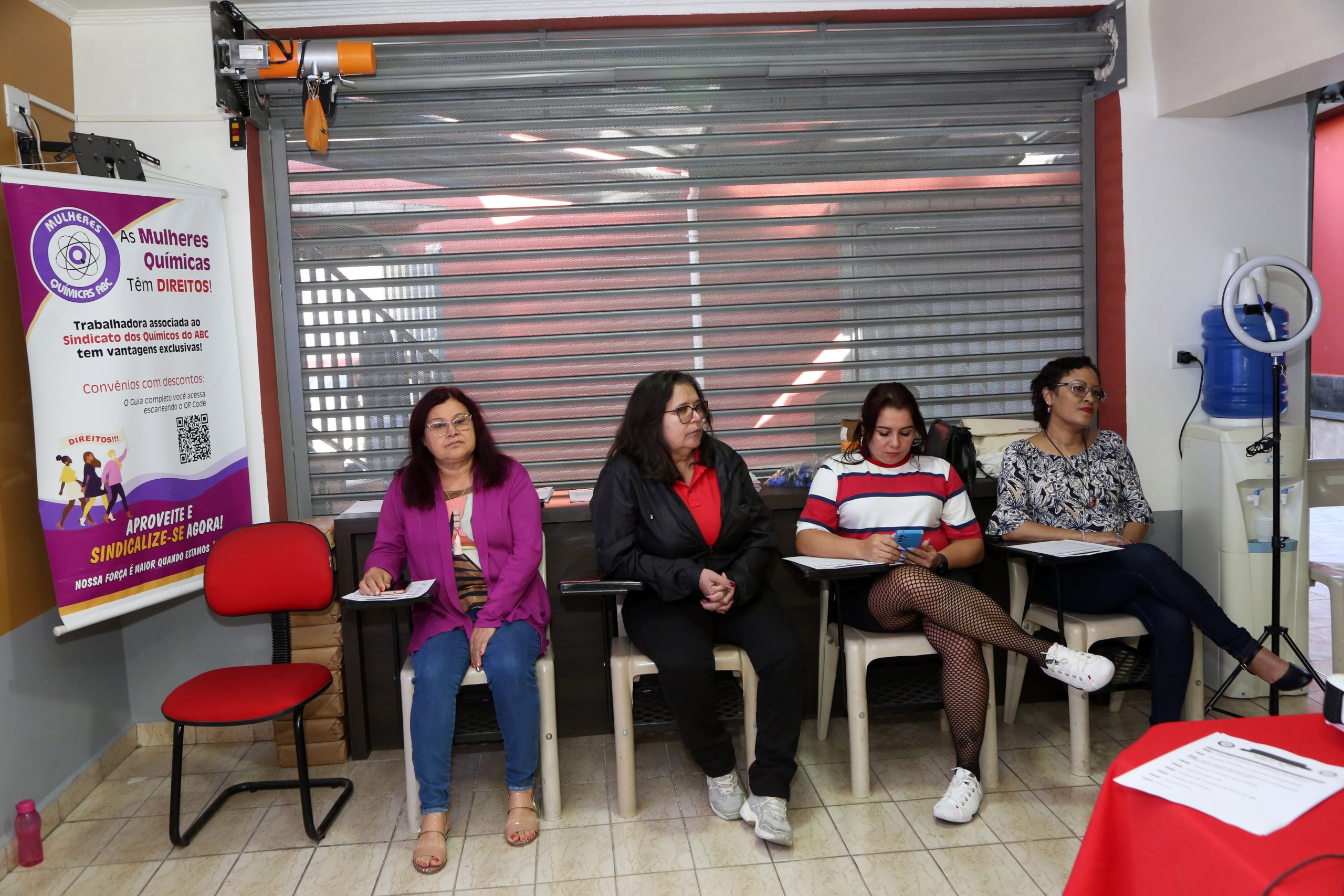 Roda de Conversa com as Mulheres Químicas do ABC realizada na regional do Sindicato de Diadema. Rua dos Brilhantes 232, Jardim Donini.  Fotos Valdir Lopes. Brasil_03_08_2024.