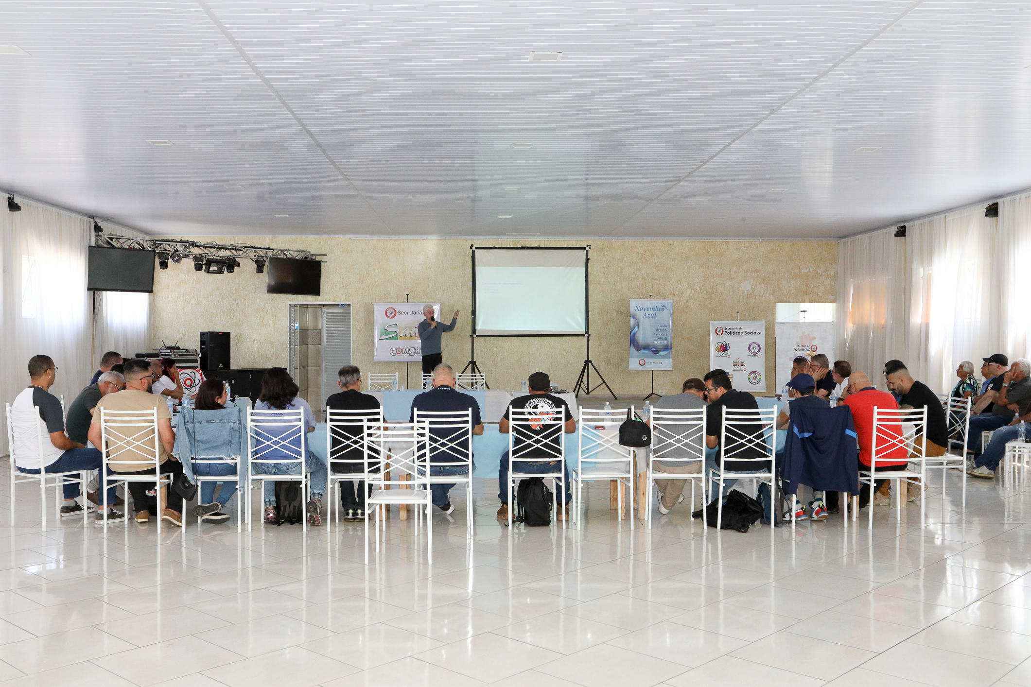 Seminário de Planejamento da COMSAT e palestra sobre a conscientização  a respeito de doenças masculinas com o Dr. Ivan Costa realizado na Chácara do Tatu.  Estrada Pouso Alegre, 169 Rio Grande da Serra. Fotos Dino Santos. BRASIL_12_11_2024.