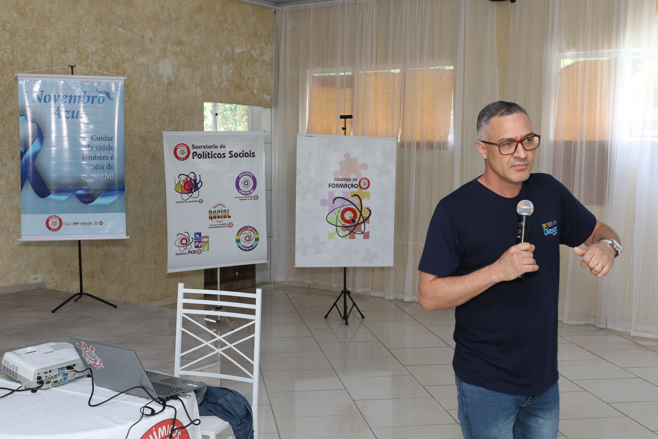 Seminário de Planejamento da COMSAT e palestra sobre a conscientização  a respeito de doenças masculinas com o Dr. Ivan Costa realizado na Chácara do Tatu.  Estrada Pouso Alegre, 169 Rio Grande da Serra. Fotos Dino Santos. BRASIL_12_11_2024.