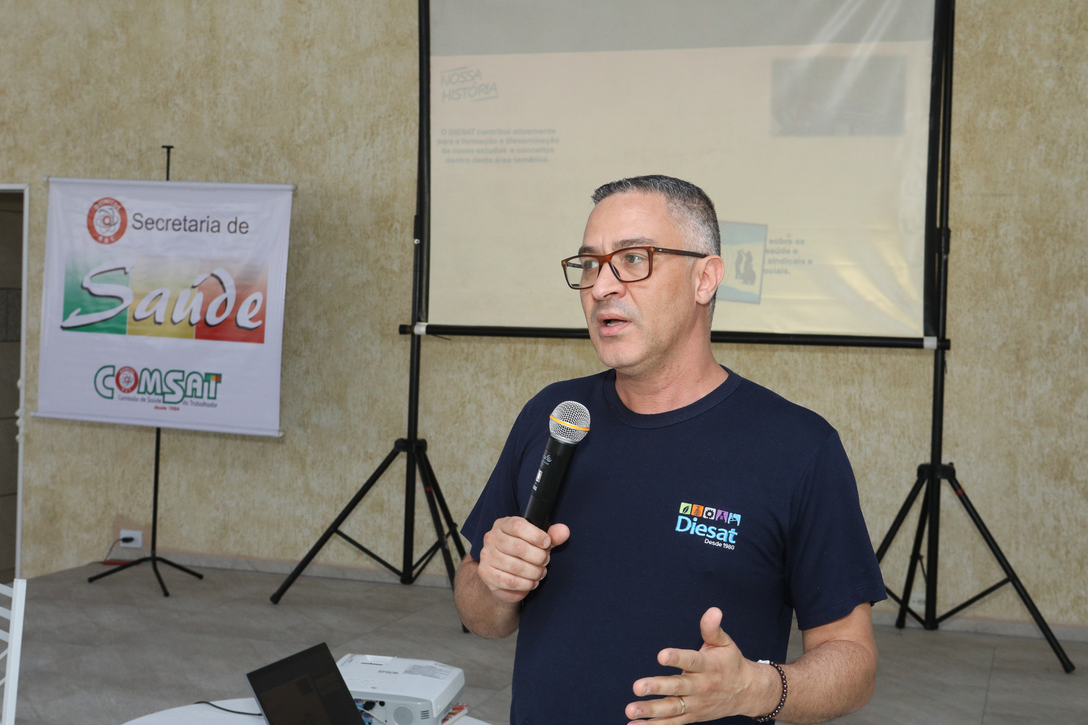 Seminário de Planejamento da COMSAT e palestra sobre a conscientização  a respeito de doenças masculinas com o Dr. Ivan Costa realizado na Chácara do Tatu.  Estrada Pouso Alegre, 169 Rio Grande da Serra. Fotos Dino Santos. BRASIL_12_11_2024.