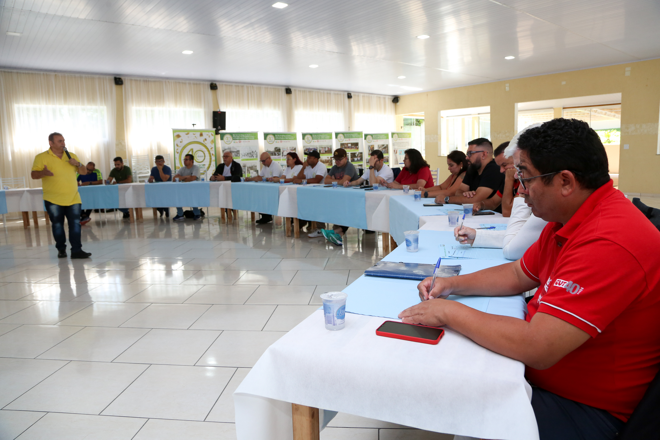 Seminário de Planejamento da COMSAT e palestra sobre a conscientização  a respeito de doenças masculinas com o Dr. Ivan Costa realizado na Chácara do Tatu.  Estrada Pouso Alegre, 169 Rio Grande da Serra. Fotos Dino Santos. BRASIL_12_11_2024.