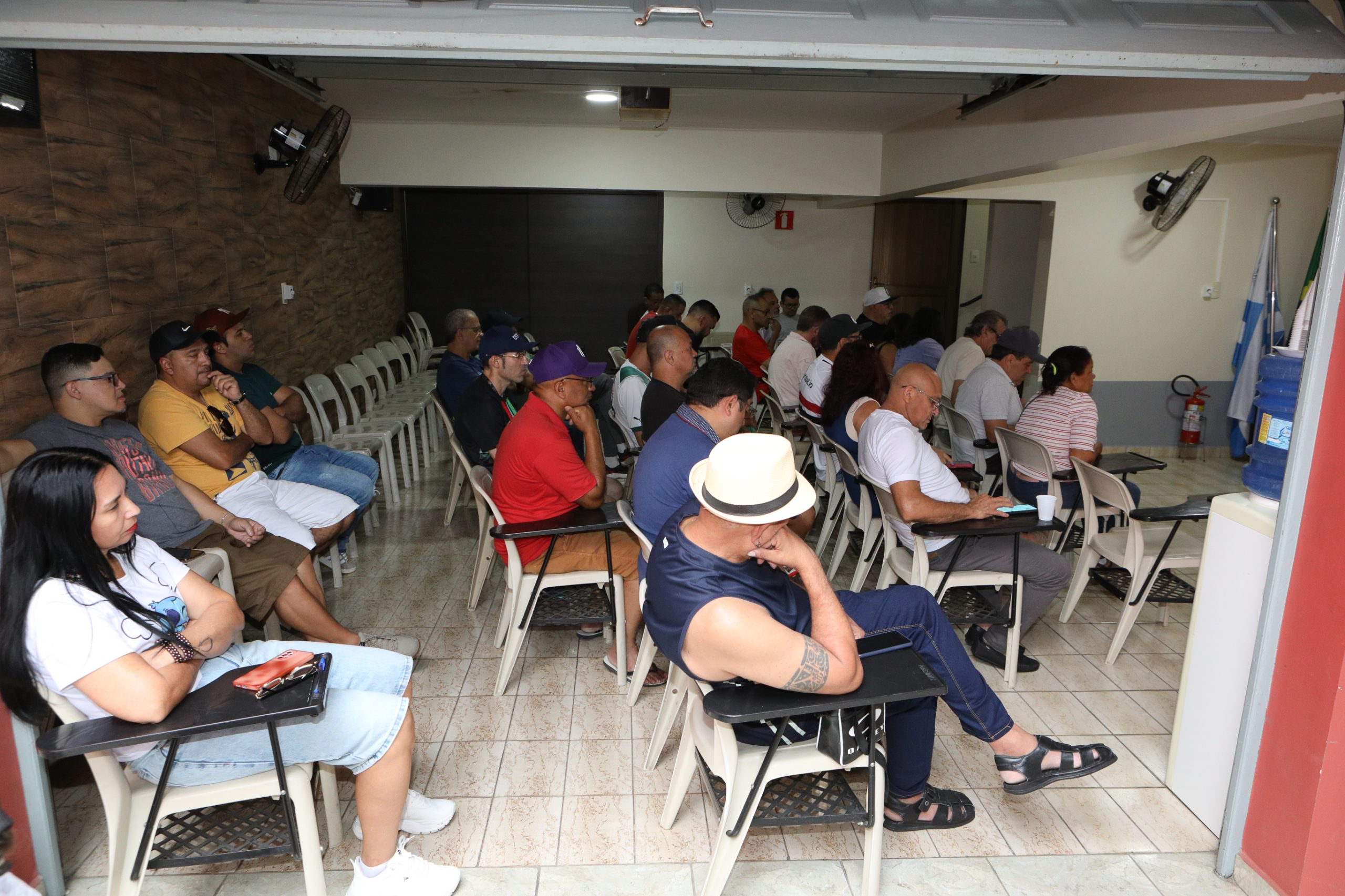 Assembleia de Prestação de contas 2024 e projeção para 2025 realizada na regional de Diadema. Rua dos Brilhantes, 232 - Jardim Donini - Diadema - SP. Fotos dino Santos. Brasil_14_12_2024.