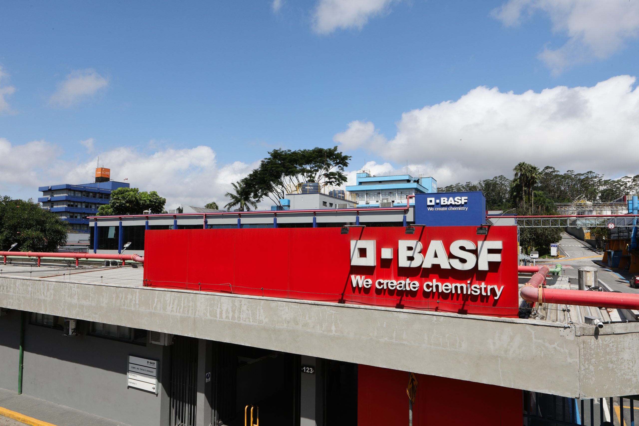 Assembleia decisiva na empresa BASF sobre o Acordo Coletivo de Transição. Av. Ângelo Demarchi, 123 - Demarchi, São Bernardo do Campo - SP. Fotos Dino Santos. Brasil_12_12_2024.