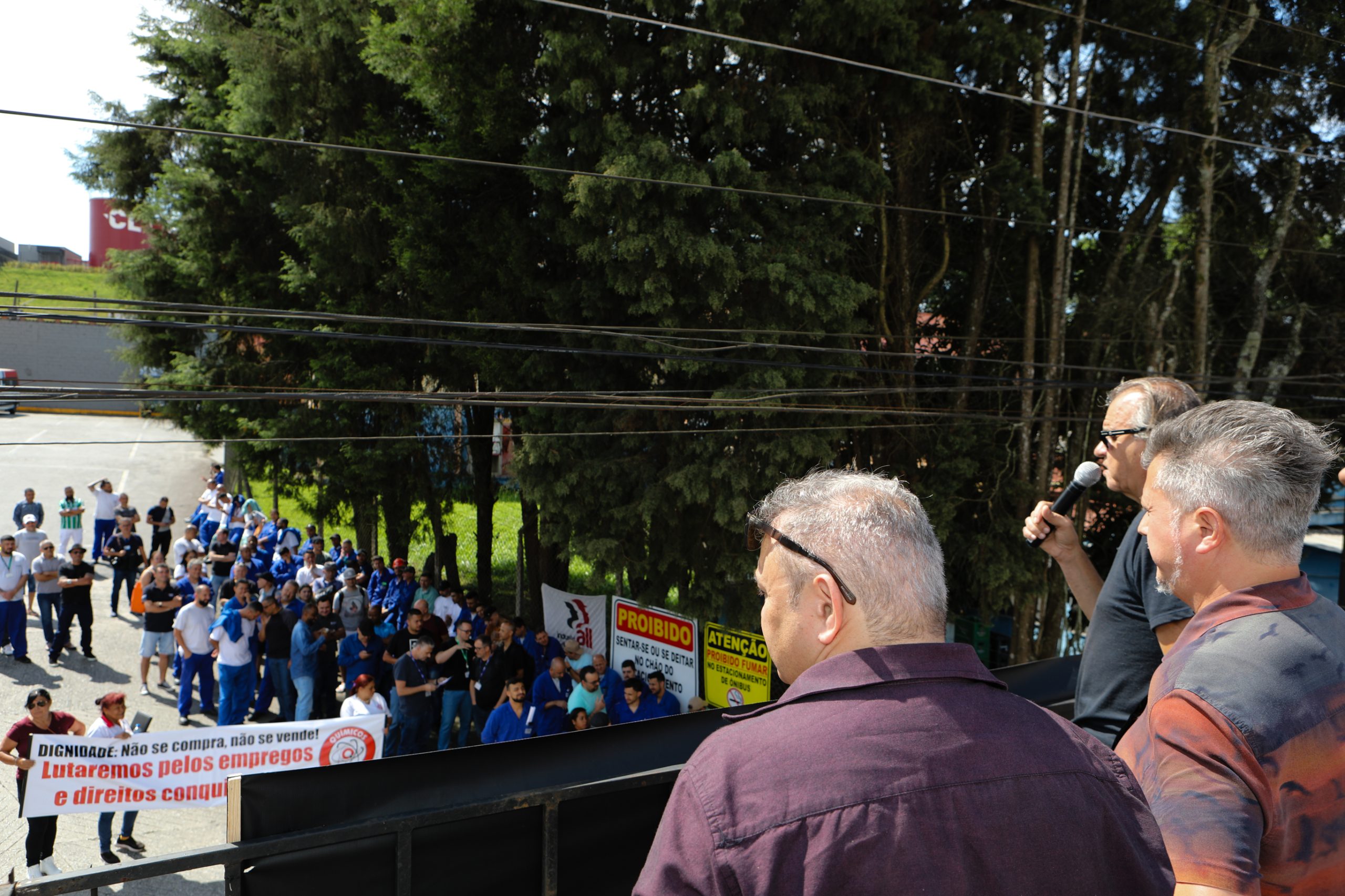 Assembleia decisiva na empresa BASF sobre o Acordo Coletivo de Transição. Av. Ângelo Demarchi, 123 - Demarchi, São Bernardo do Campo - SP. Fotos Dino Santos. Brasil_12_12_2024.