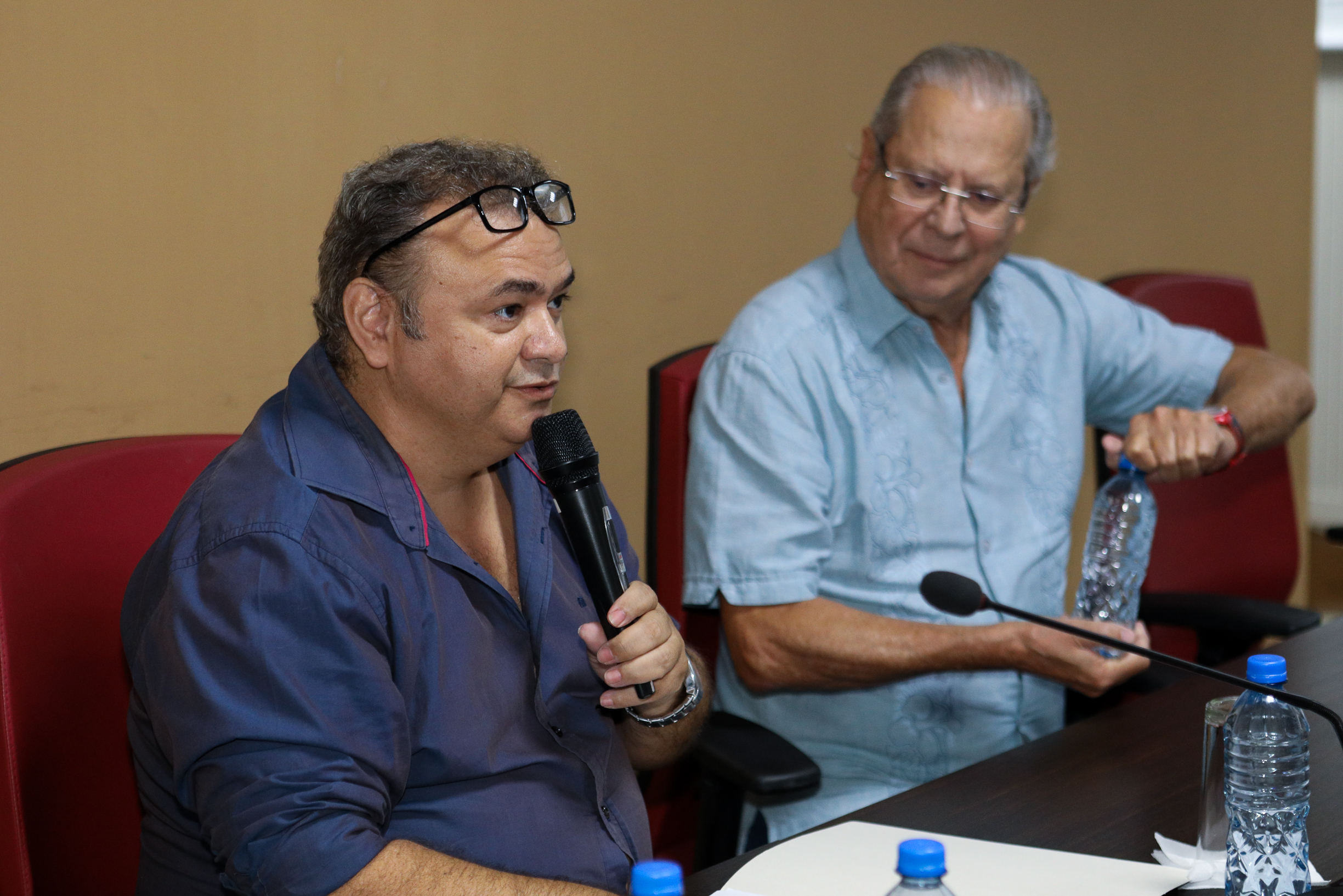 Análise de conjunto com Zé Dirceu no Sindicato dos químicos do ABC. Rua Senador Flaquer, 813 - Centro de Santo André/SP. Fotos Dino Santos. Brasil_10_02_2025.