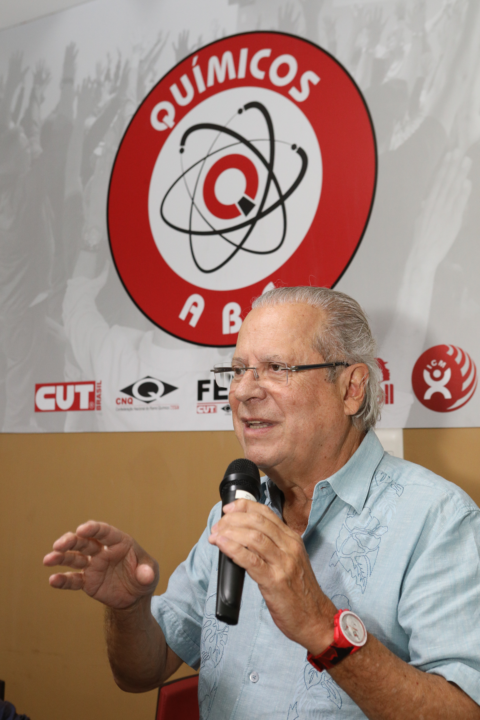 Análise de conjunto com Zé Dirceu no Sindicato dos químicos do ABC. Rua Senador Flaquer, 813 - Centro de Santo André/SP. Fotos Dino Santos. Brasil_10_02_2025.