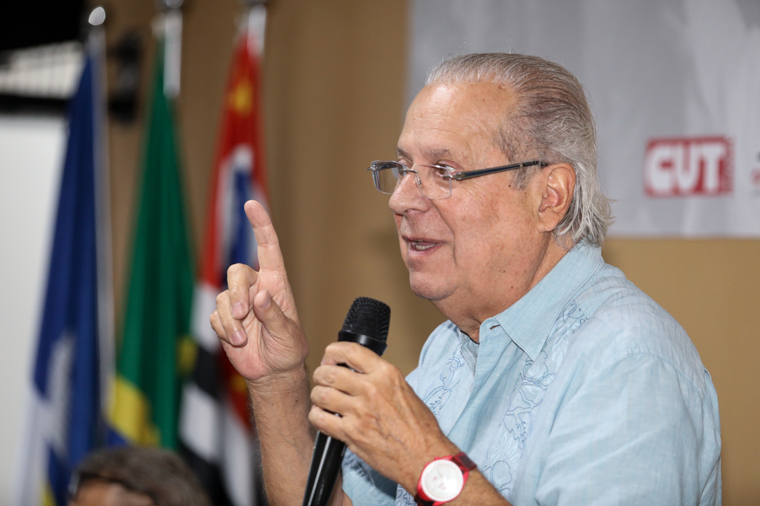 Análise de conjunto com Zé Dirceu no Sindicato dos químicos do ABC. Rua Senador Flaquer, 813 - Centro de Santo André/SP. Fotos Dino Santos. Brasil_10_02_2025.