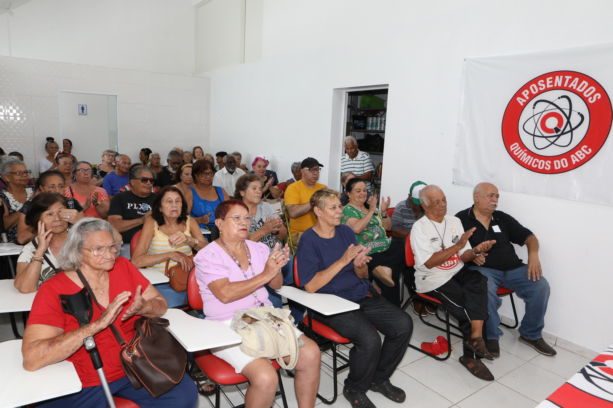 Assembleia da Associação dos Aposentados e Pensionistas Químicos do ABC.R. Victório Chiarotti, 563 - Jardim Bela Vista, Mauá/SP. Fotos Dino Santos. Brasil_21_02_2025.