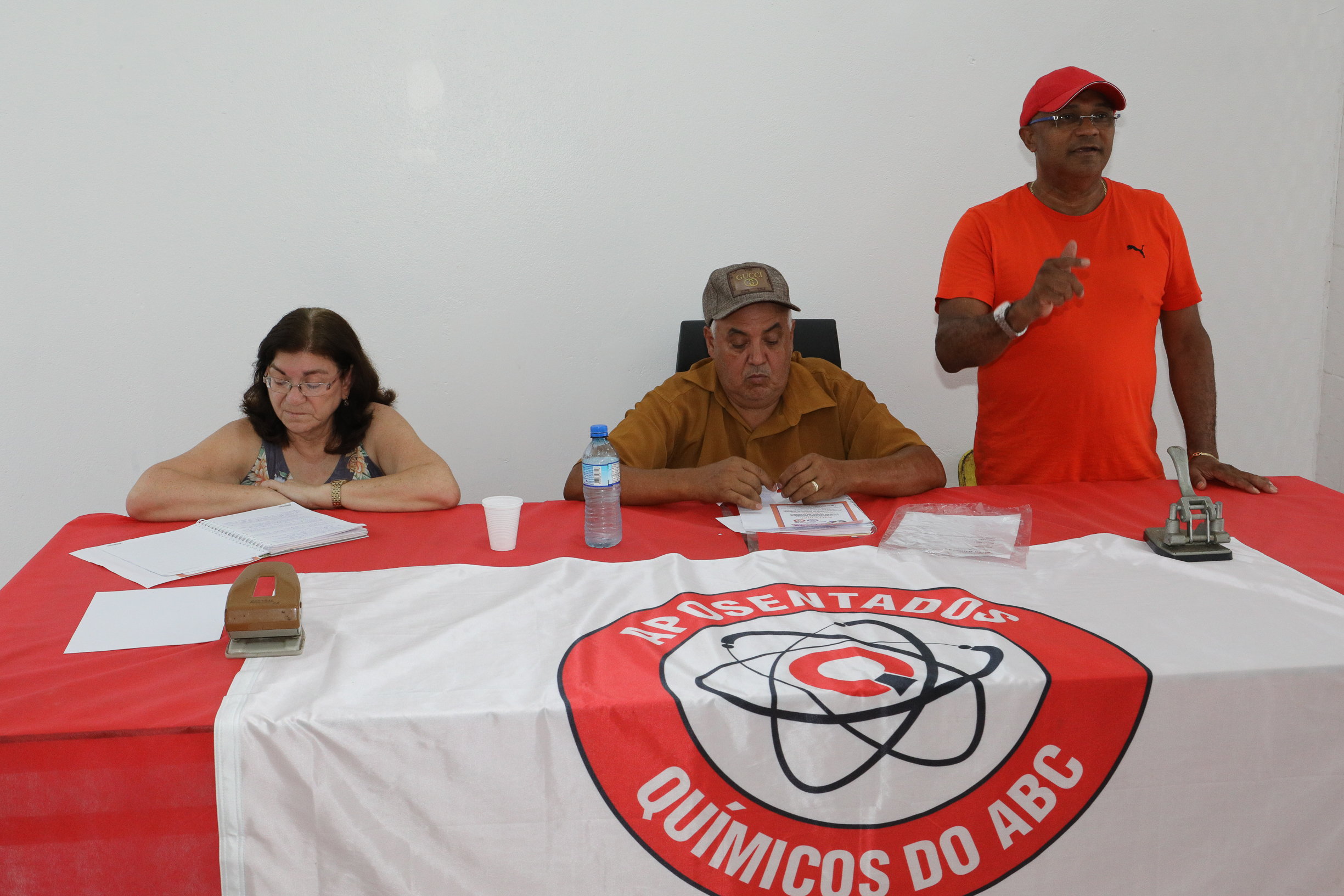 Assembleia da Associação dos Aposentados e Pensionistas Químicos do ABC.R. Victório Chiarotti, 563 - Jardim Bela Vista, Mauá/SP. Fotos Dino Santos. Brasil_21_02_2025.