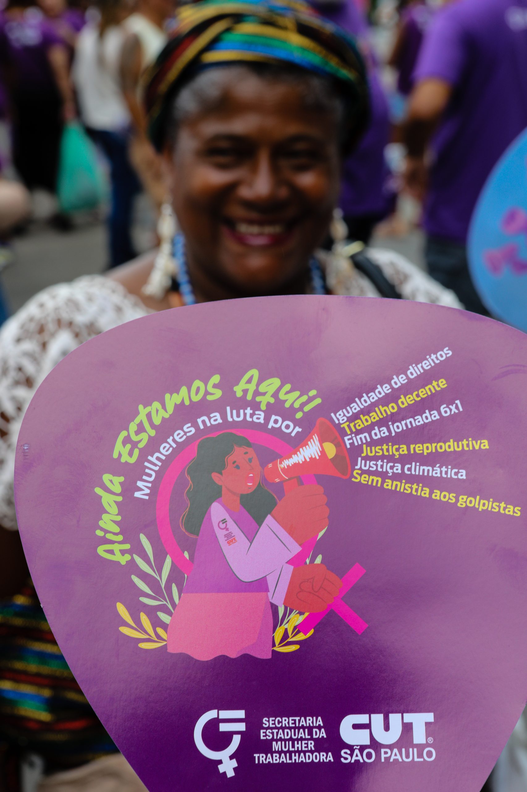 Dia Internacional das Mulheres ato na Av. Paulista concentração em frente o Banco Central e passeata até a Praça Osvaldo Cruz. Fotos Dino Santos. Brasil_08_03_2025.