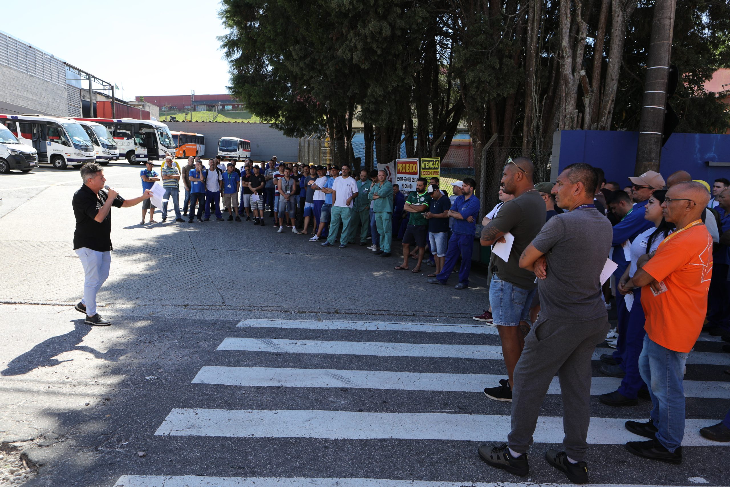 Assembleia de PLR realizada na Portaria 2 com os três turnos e admistrativo. Fotos Dino Santos. Brasil_06_03_2025.