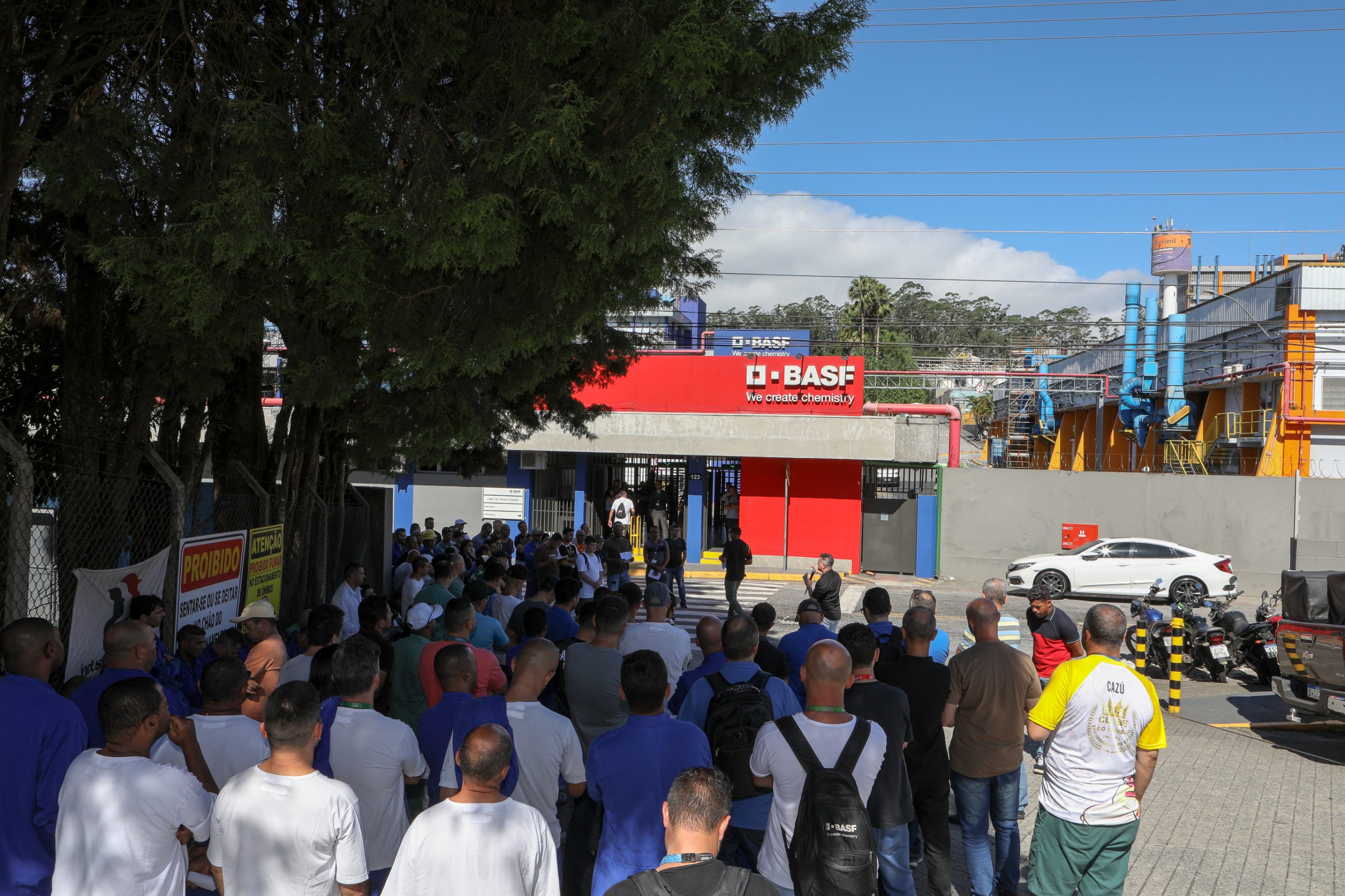 Assembleia de PLR realizada na Portaria 2 com os três turnos e admistrativo. Fotos Dino Santos. Brasil_06_03_2025.