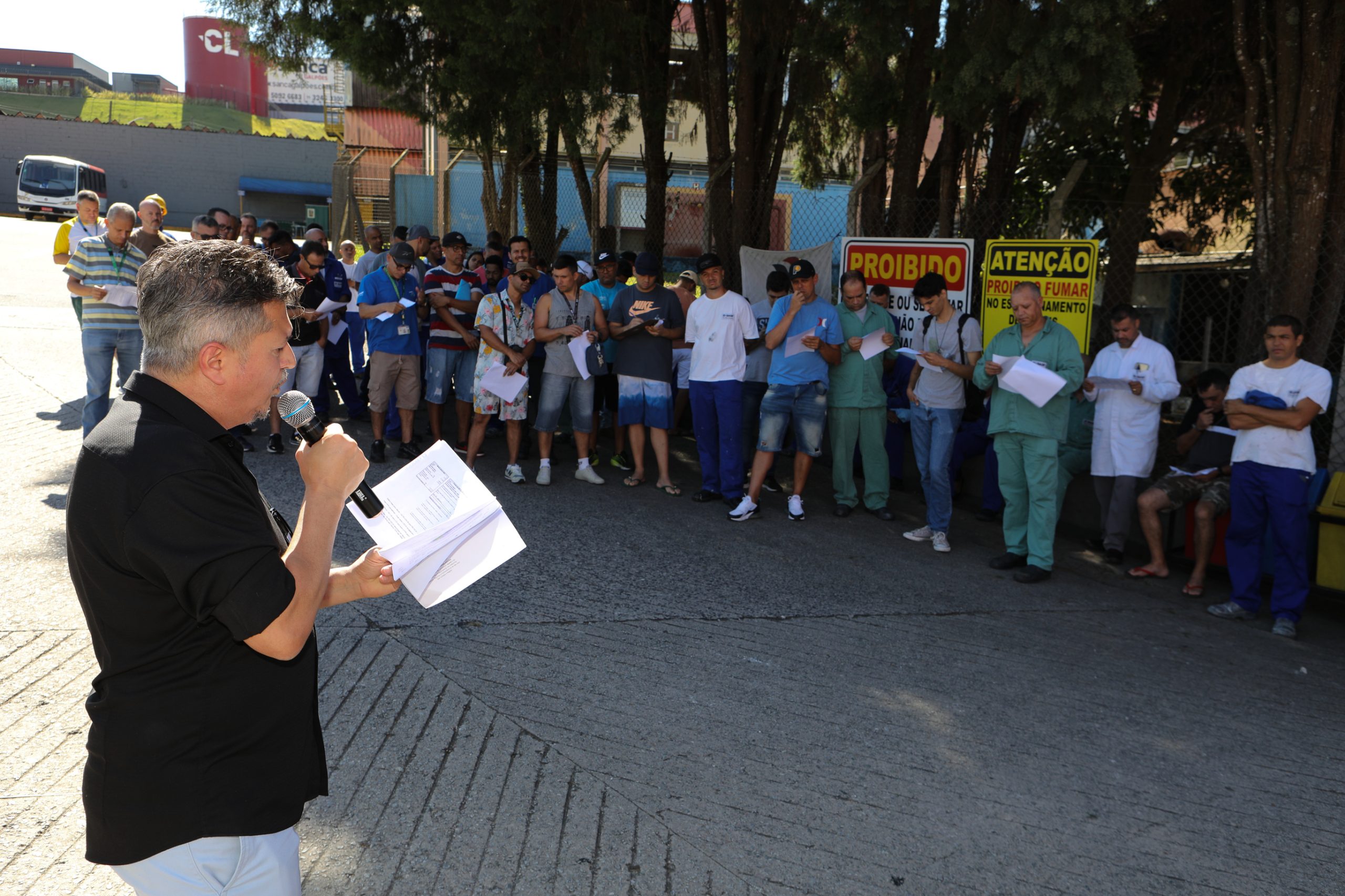 Assembleia de PLR realizada na Portaria 2 com os três turnos e admistrativo. Fotos Dino Santos. Brasil_06_03_2025.