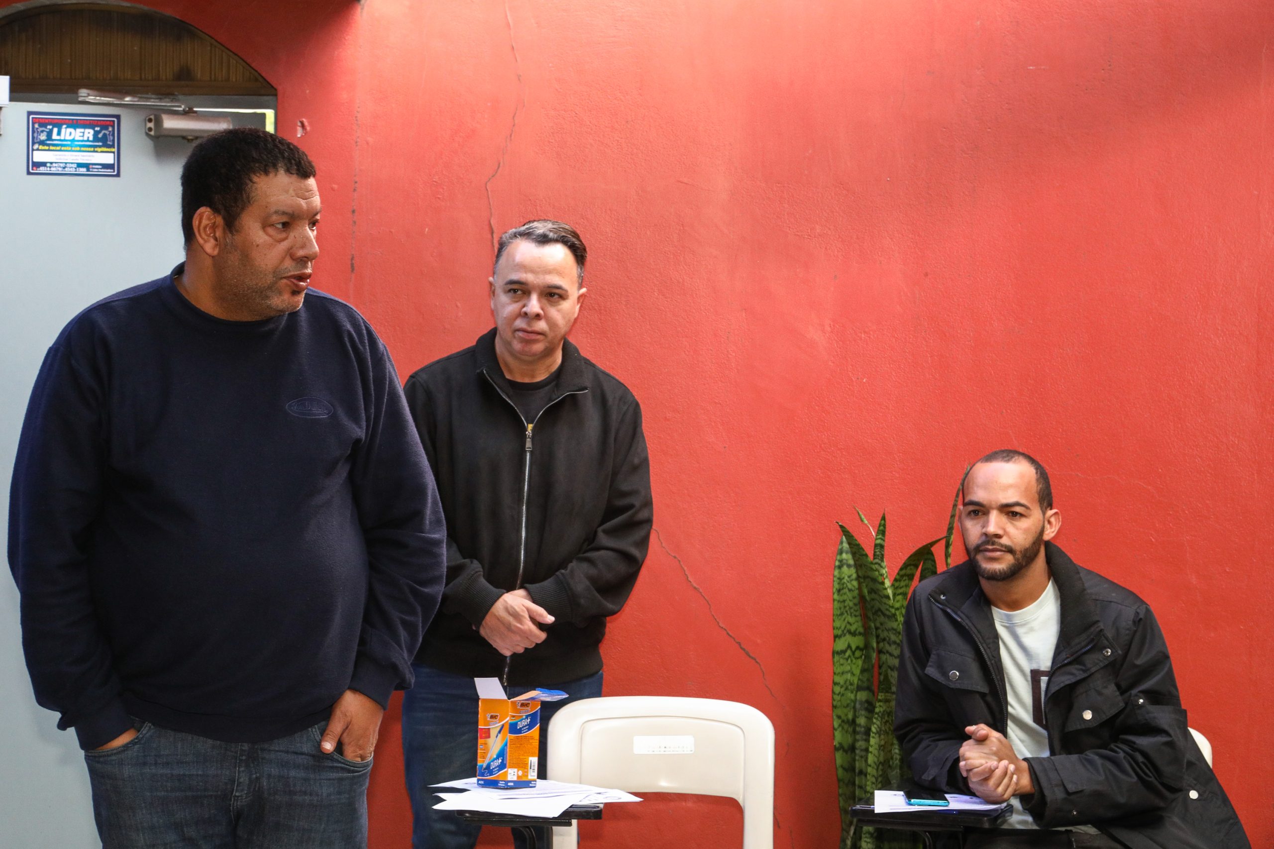 Reunião com a juventude para debate seus direitos e o mercado de trabalho na Regional de Diadema. Rua dos Brilhantes, 232 - Jardim Donini - Centro de Diadema-SP. Fotos Dino Santos. Brasil_19_07_2025.