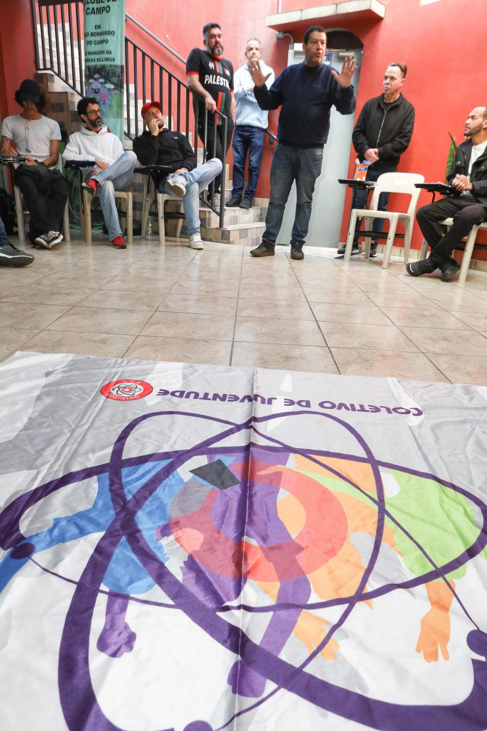 Reunião com a juventude para debate seus direitos e o mercado de trabalho na Regional de Diadema. Rua dos Brilhantes, 232 - Jardim Donini - Centro de Diadema-SP. Fotos Dino Santos. Brasil_19_07_2025.