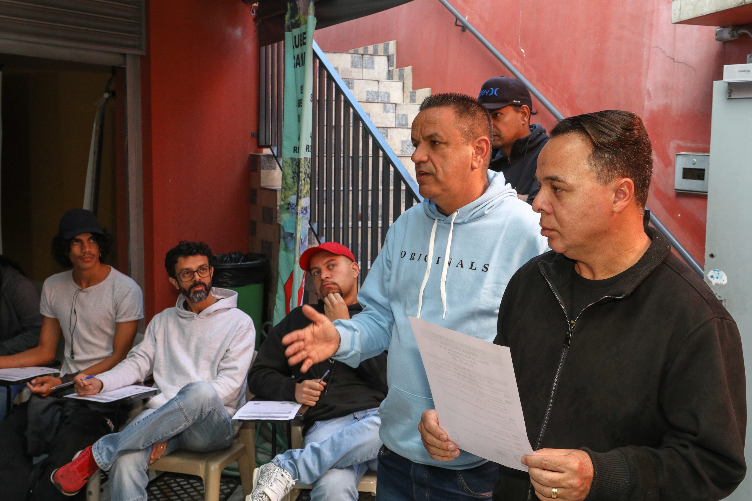 Reunião com a juventude para debate seus direitos e o mercado de trabalho na Regional de Diadema. Rua dos Brilhantes, 232 - Jardim Donini - Centro de Diadema-SP. Fotos Dino Santos. Brasil_19_07_2025.