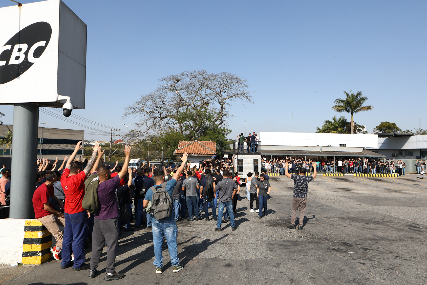 Assembleia para esclarecer o tarifaço de Donald Trump para o Brasil na empresa CBC. Av. Humberto de Campo, 3.220 - Ribeirão Pires/SP. Fotos Dino Santos. Brasil_22_08_2025.
