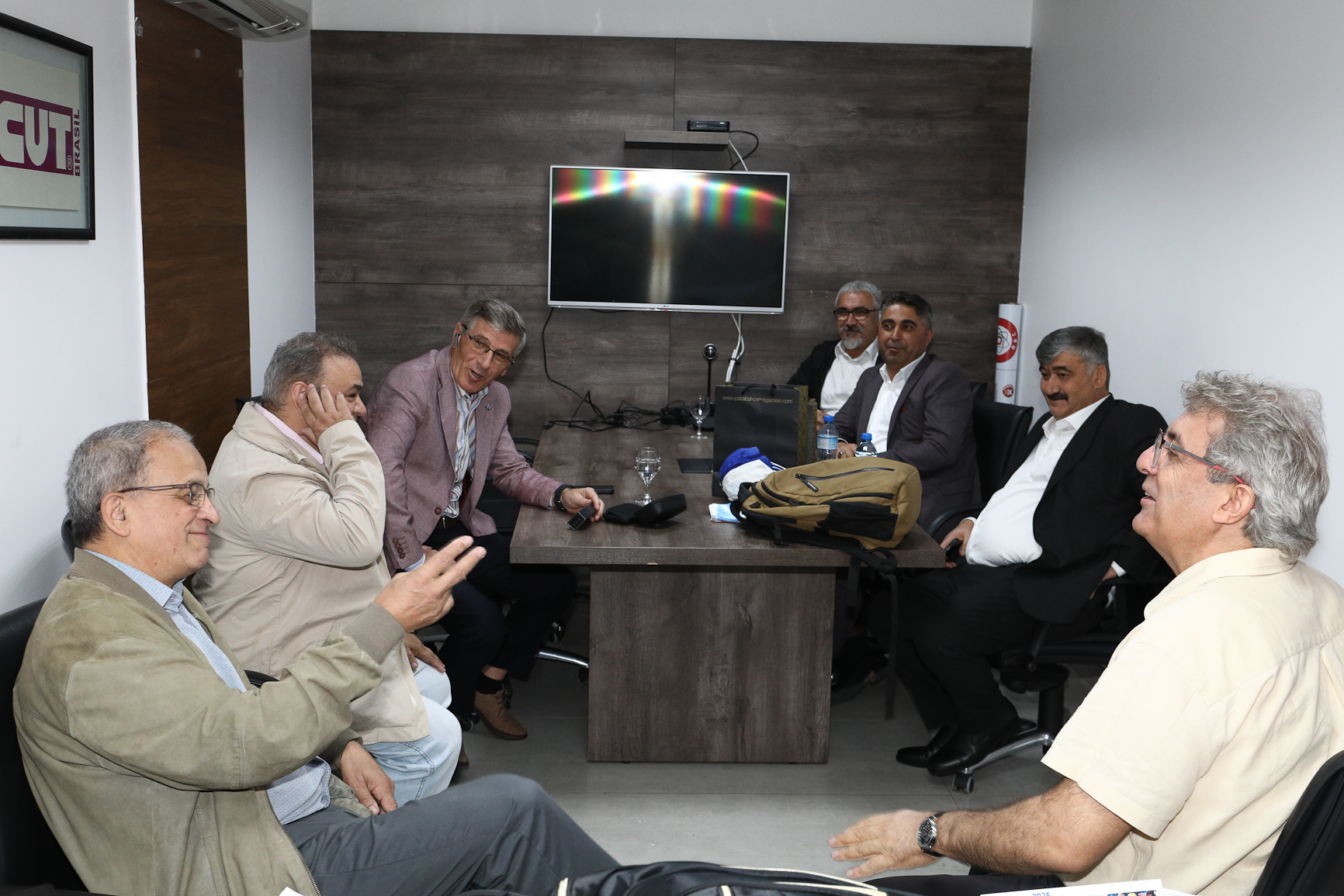 Visita da delegação Turca no colegiado da direção na Sede do Sindicato. Rua Senador Flaquer, 813 - Centro de Santo André-SP. Fotos Dino Santos. Brasil_04_08_2025.