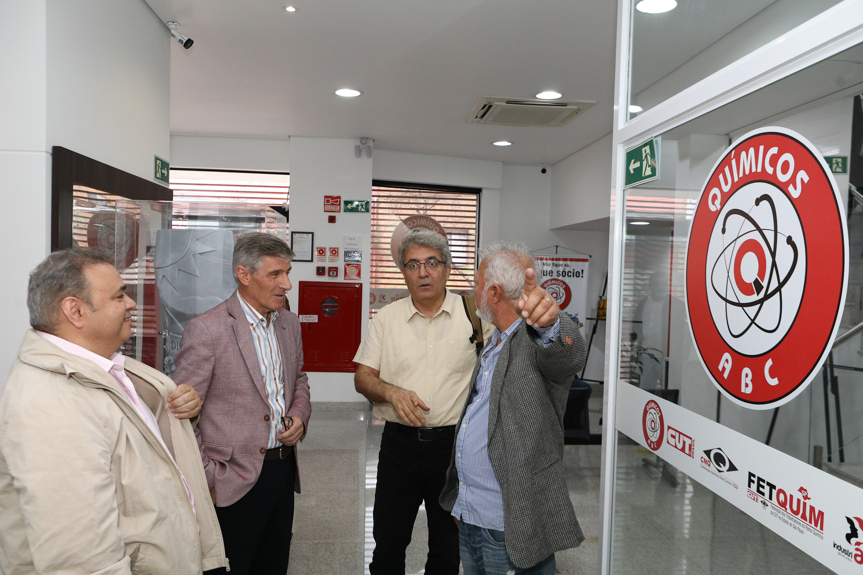Visita da delegação Turca no colegiado da direção na Sede do Sindicato. Rua Senador Flaquer, 813 - Centro de Santo André-SP. Fotos Dino Santos. Brasil_04_08_2025.