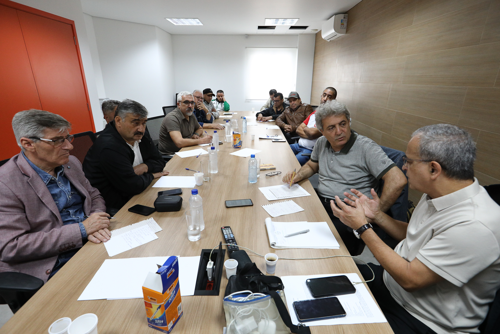 Intercambio com a delegação Turca no Sindicato dos Químicos do ABC para trocar experiência na formação de novos dirigentes na Sede do Sindicato. Rua Senador Fláquer, 813 - Centro de Santo André-SP. Fotos Dino Santos. Brasil_06_08_2025.
