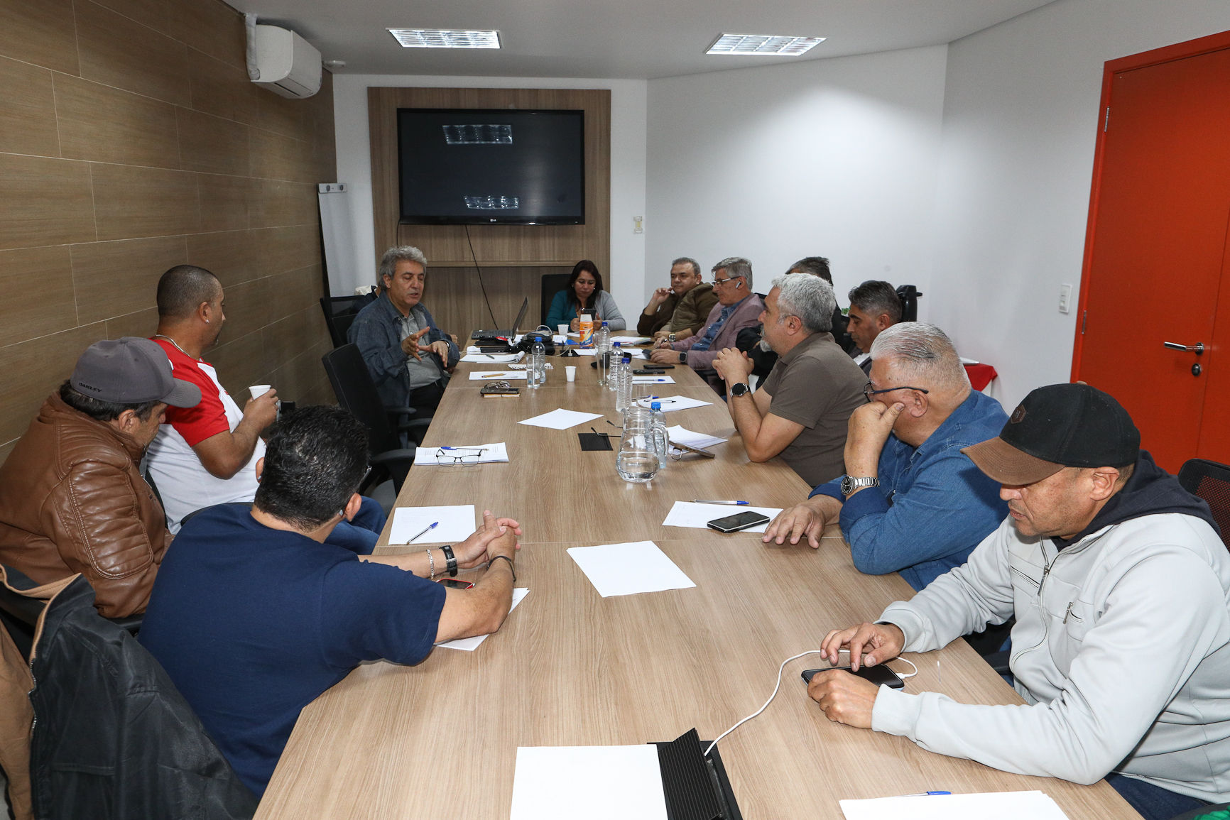 Intercambio com a delegação Turca no Sindicato dos Químicos do ABC para trocar experiência na formação de novos dirigentes na Sede do Sindicato. Rua Senador Fláquer, 813 - Centro de Santo André-SP. Fotos Dino Santos. Brasil_06_08_2025.