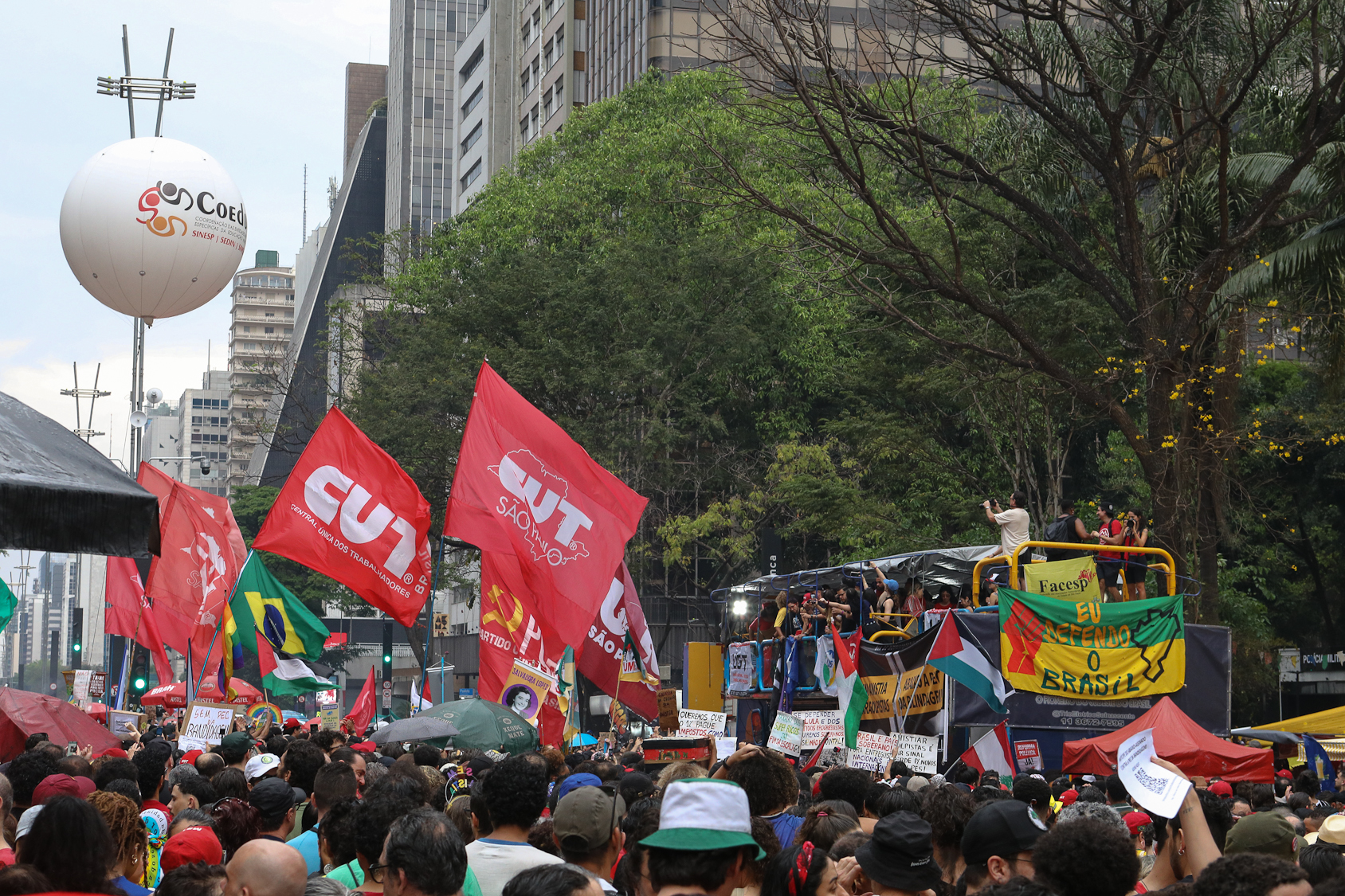 Ato sem anistia para a golpistas e nem PEC da Blindagem realizado na Av. Paulista. Fotos Dino Santos. Brasil_21_09_2025.