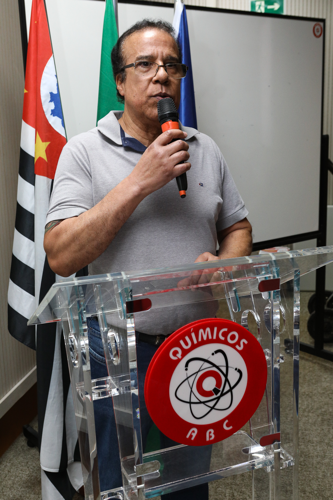 Assembleia para aprovar a pauta da campanha salarial 2025/2026 realizada na Sede do Sindicato dos Químicos do ABC. Rua Senador Fláquer, 813 - Centro de Santo André-SP. Fotos Dino Santos. Brasil_25_09_2025.