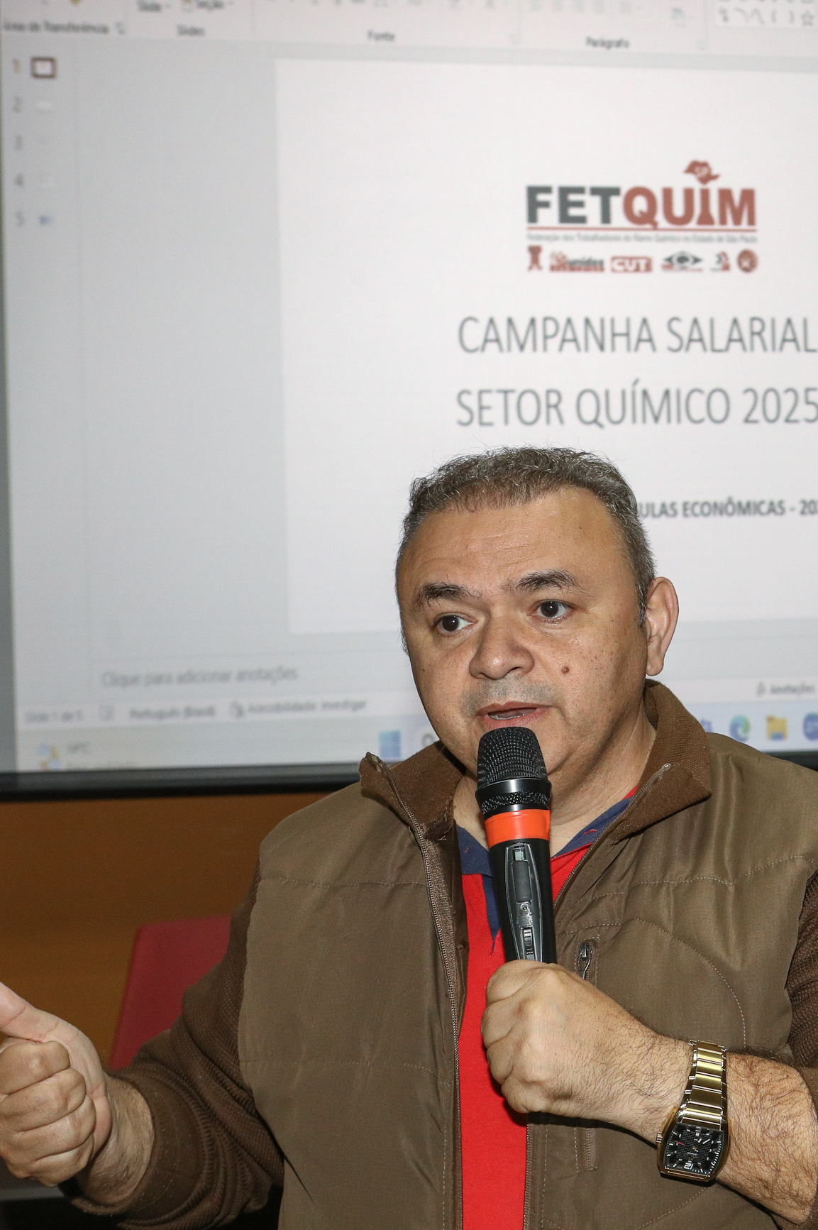 Assembleia para aprovar a pauta da campanha salarial 2025/2026 realizada na Sede do Sindicato dos Químicos do ABC. Rua Senador Fláquer, 813 - Centro de Santo André-SP. Fotos Dino Santos. Brasil_25_09_2025.