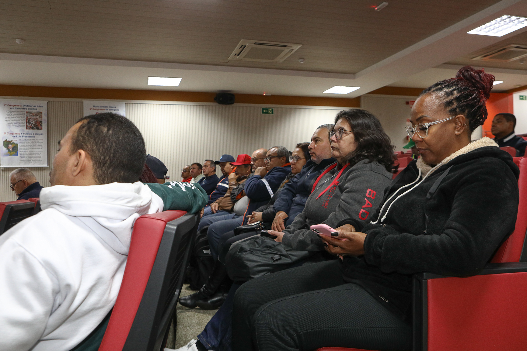 Assembleia para aprovar a pauta da campanha salarial 2025/2026 realizada na Sede do Sindicato dos Químicos do ABC. Rua Senador Fláquer, 813 - Centro de Santo André-SP. Fotos Dino Santos. Brasil_25_09_2025.