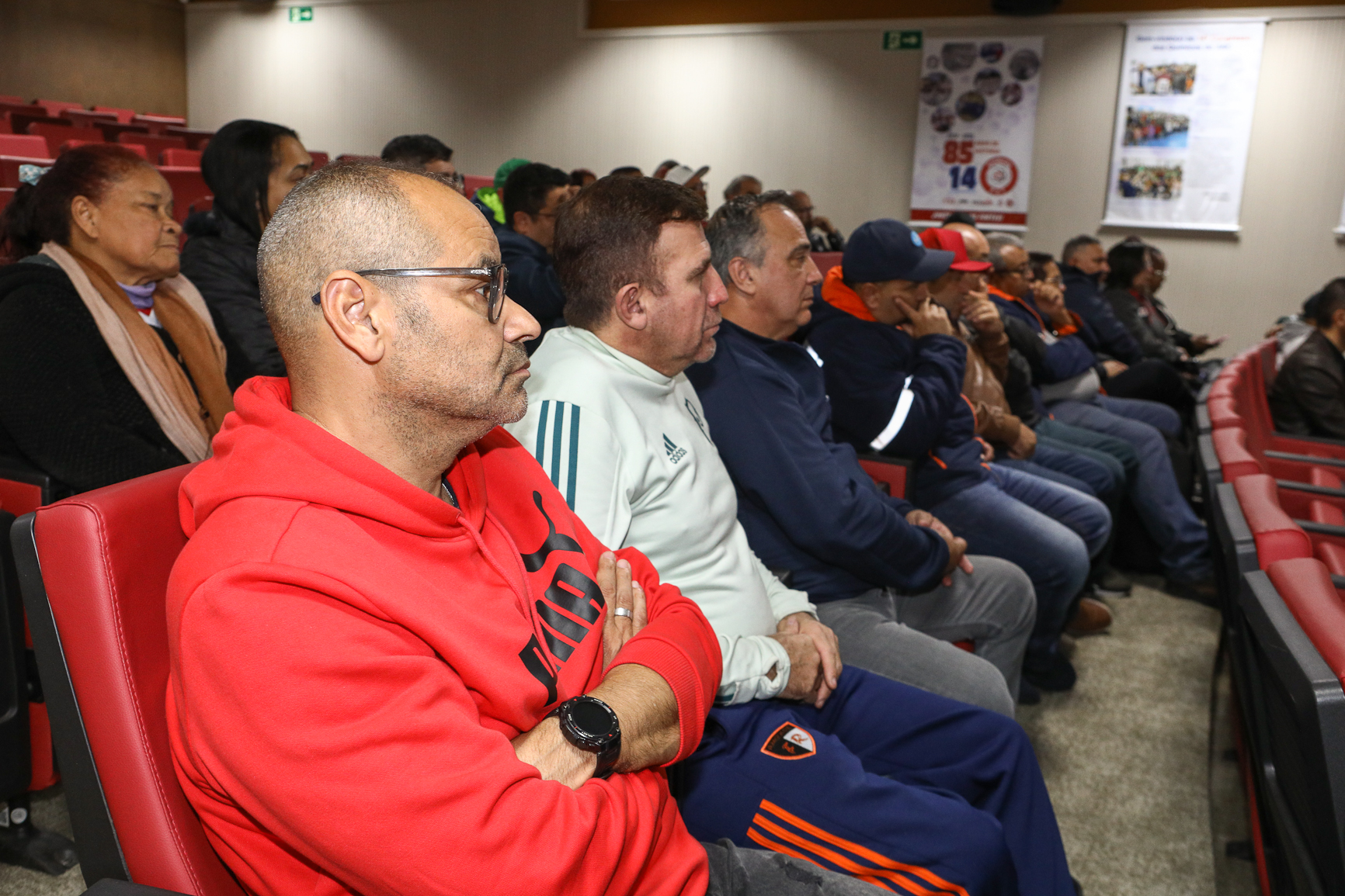 Assembleia para aprovar a pauta da campanha salarial 2025/2026 realizada na Sede do Sindicato dos Químicos do ABC. Rua Senador Fláquer, 813 - Centro de Santo André-SP. Fotos Dino Santos. Brasil_25_09_2025.