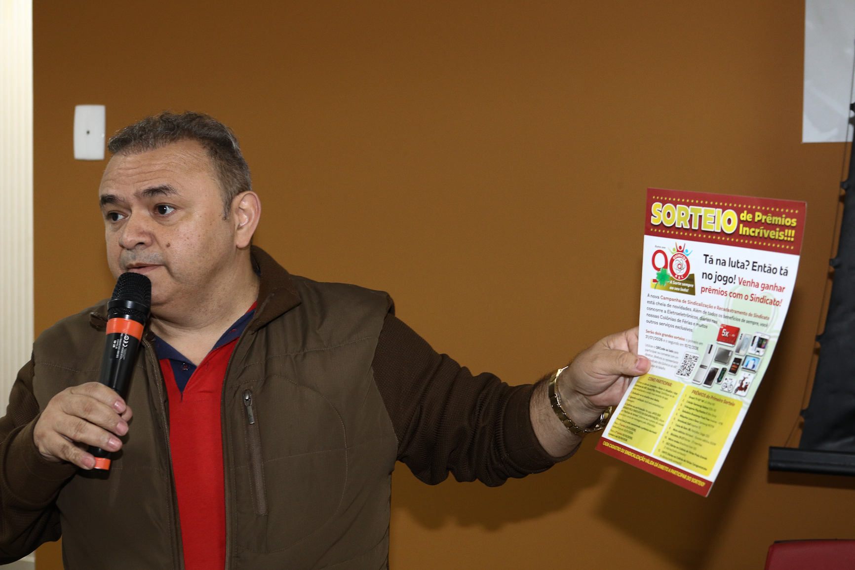 Assembleia para aprovar a pauta da campanha salarial 2025/2026 realizada na Sede do Sindicato dos Químicos do ABC. Rua Senador Fláquer, 813 - Centro de Santo André-SP. Fotos Dino Santos. Brasil_25_09_2025.