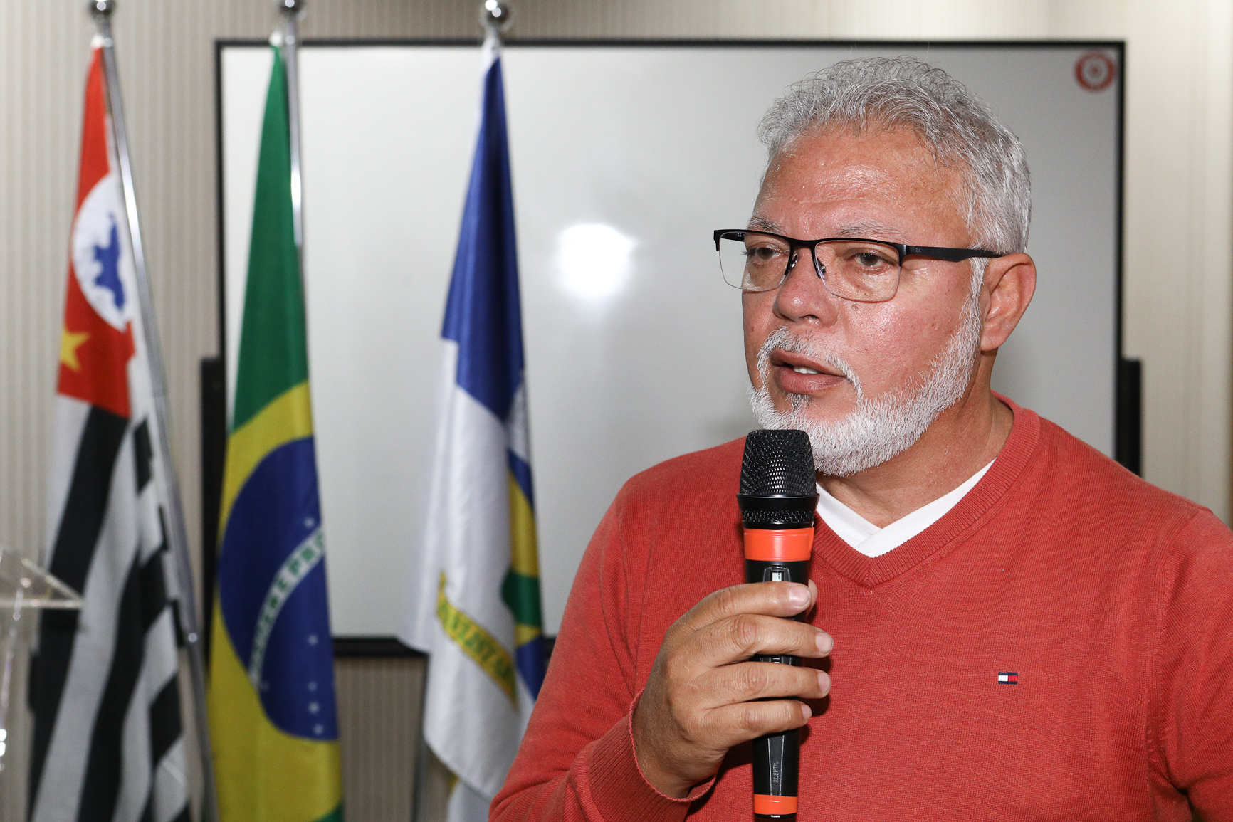 Assembleia para aprovar a pauta da campanha salarial 2025/2026 realizada na Sede do Sindicato dos Químicos do ABC. Rua Senador Fláquer, 813 - Centro de Santo André-SP. Fotos Dino Santos. Brasil_25_09_2025.