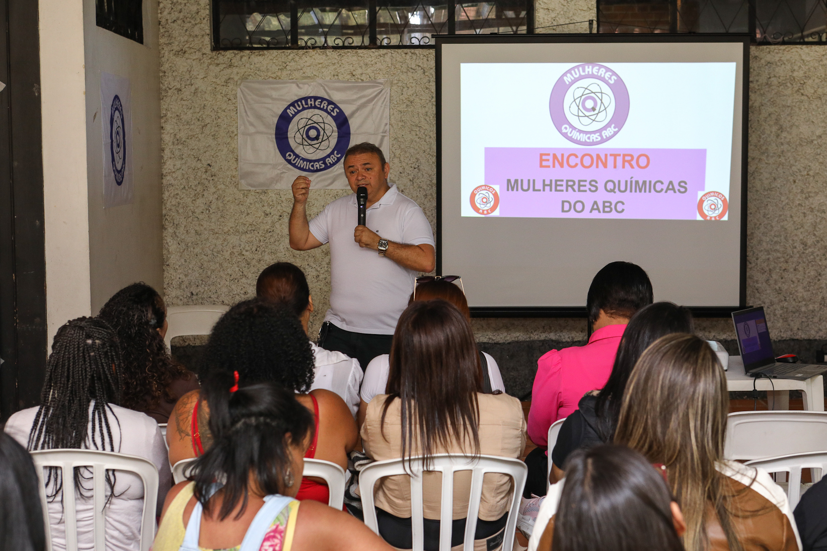 Encerramento do encontro das mulheres trabalhadoras químicas do abc realizado na Chácara Fortaleza. Rua José Marion, 597 - Finco, São Bernardo do Campo-SP. Fotos Dino Santos. Brasil_25_10_2025.