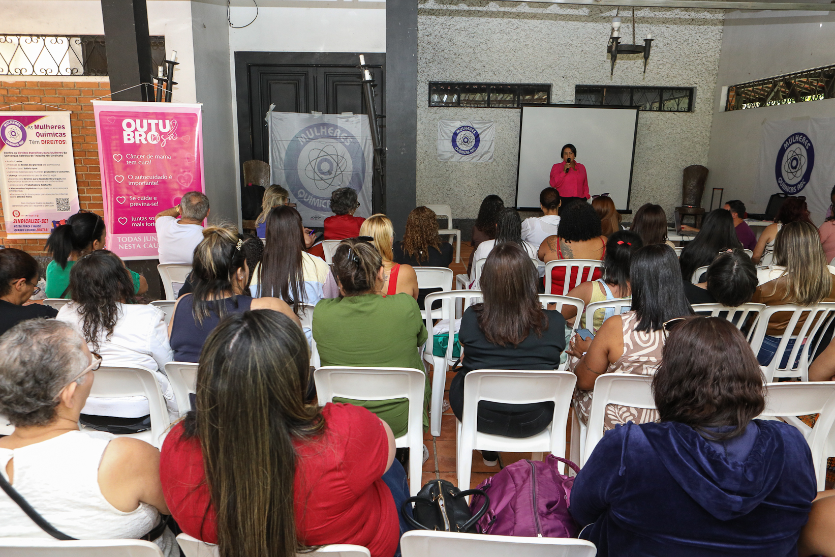Encerramento do encontro das mulheres trabalhadoras químicas do abc realizado na Chácara Fortaleza. Rua José Marion, 597 - Finco, São Bernardo do Campo-SP. Fotos Dino Santos. Brasil_25_10_2025.
