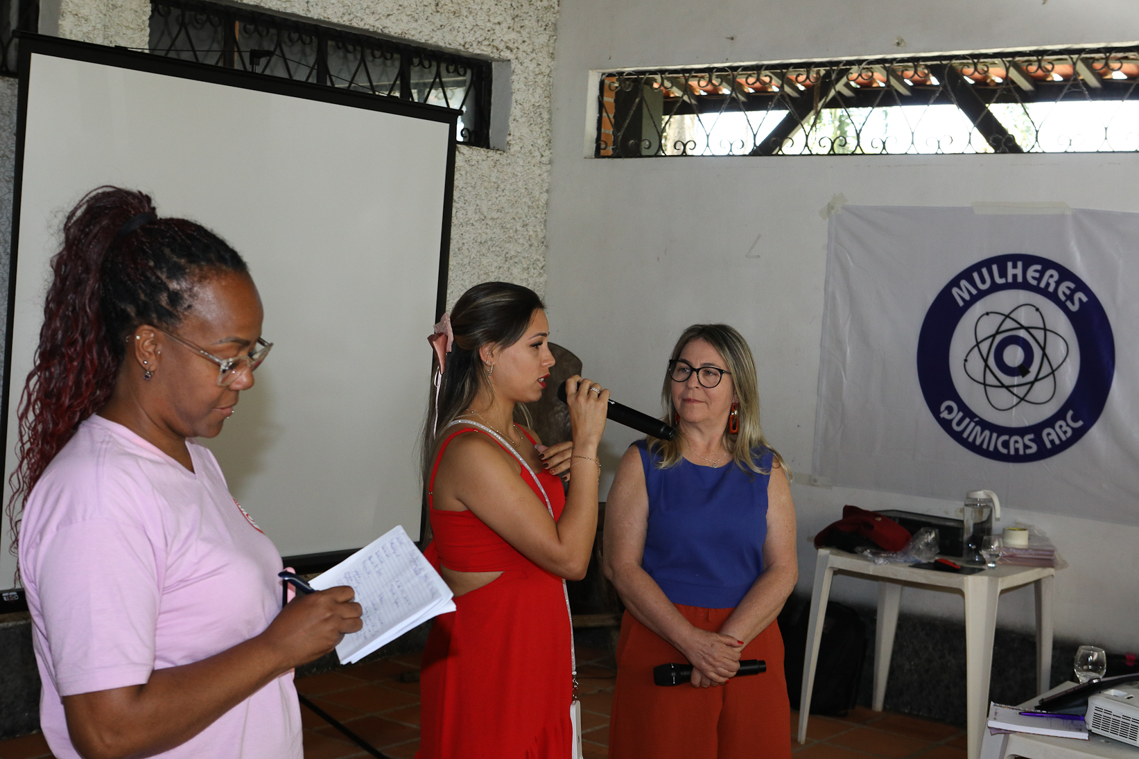 Encerramento do encontro das mulheres trabalhadoras químicas do abc realizado na Chácara Fortaleza. Rua José Marion, 597 - Finco, São Bernardo do Campo-SP. Fotos Dino Santos. Brasil_25_10_2025.