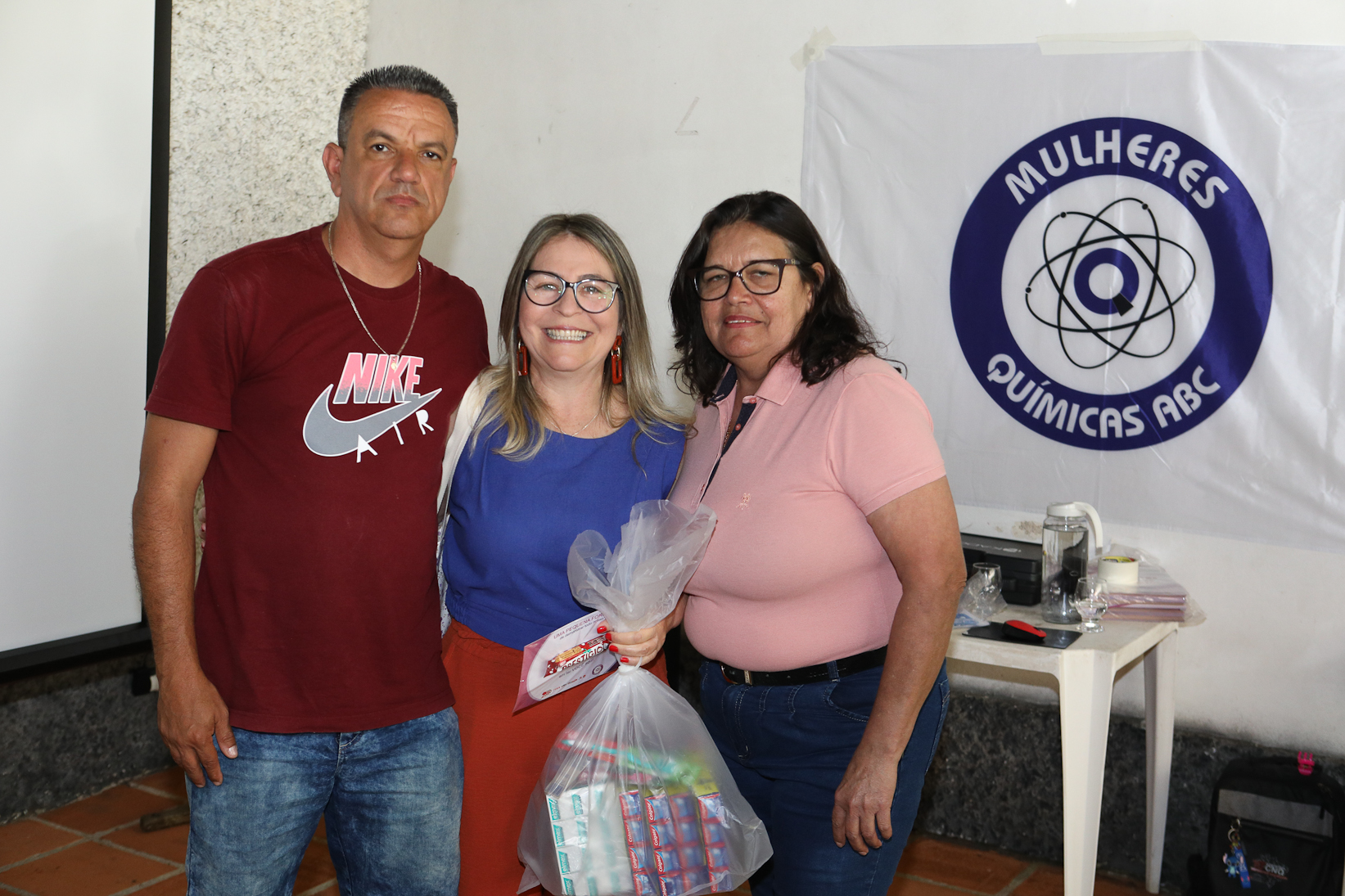 Encerramento do encontro das mulheres trabalhadoras químicas do abc realizado na Chácara Fortaleza. Rua José Marion, 597 - Finco, São Bernardo do Campo-SP. Fotos Dino Santos. Brasil_25_10_2025.
